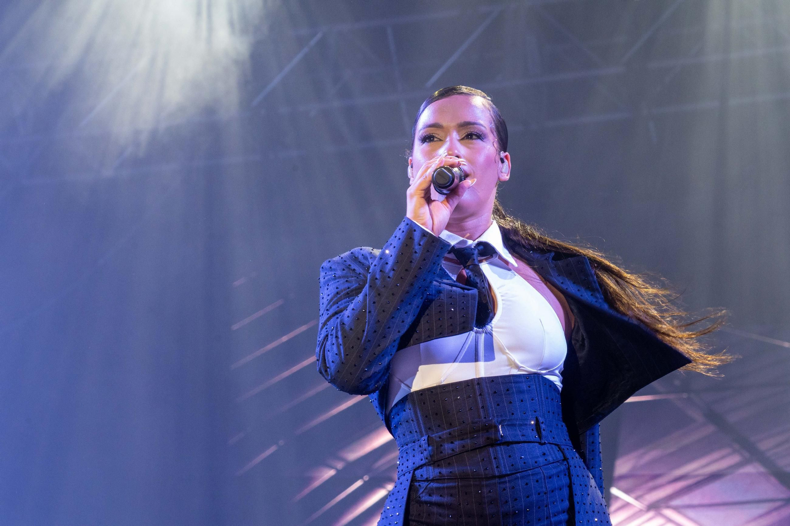 Colombinas 2025: Imágenes del concierto de Chanel en las Fiestas Colombinas