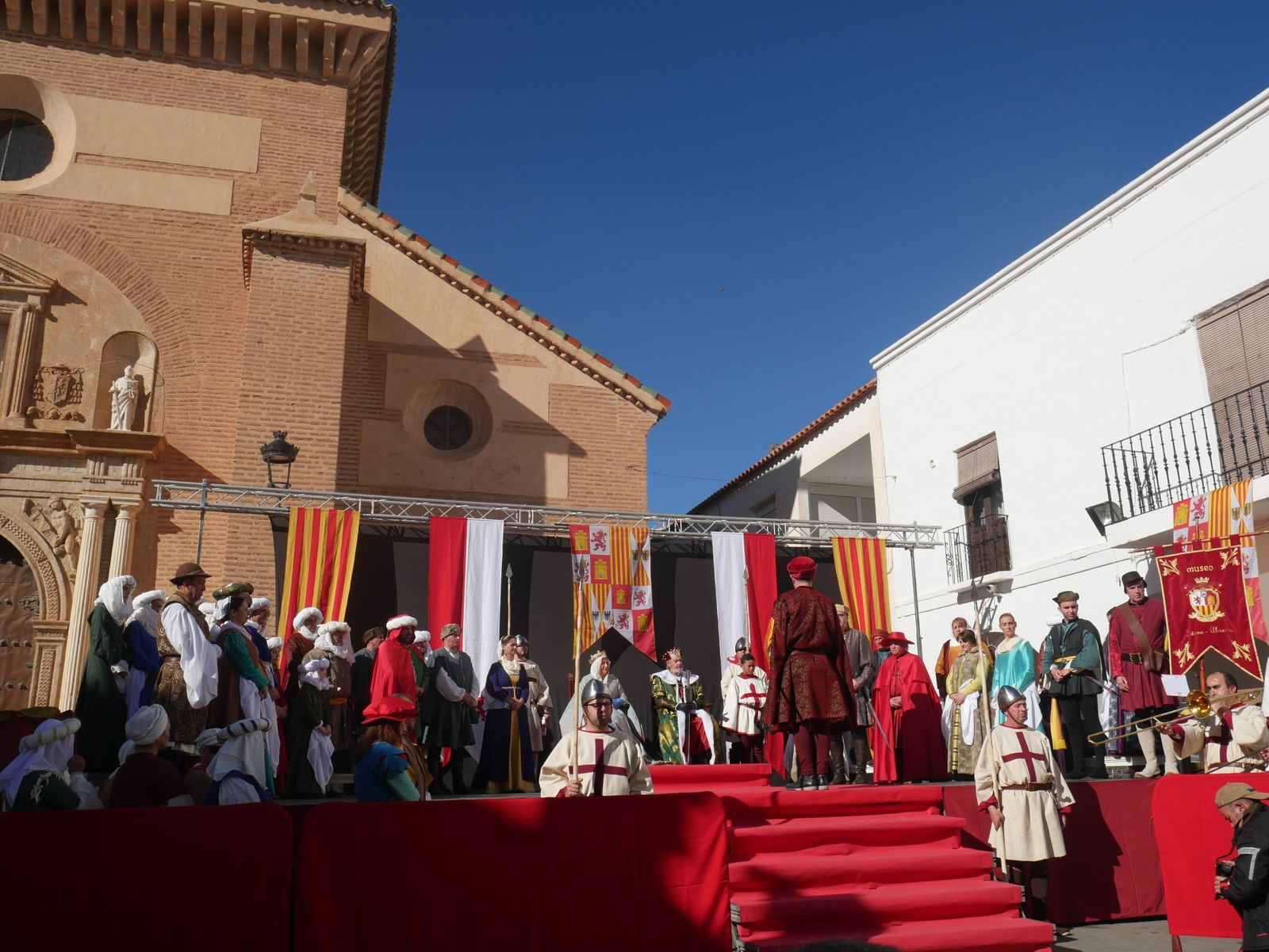 Imágenes de la "visita de los Reyes Católicos" a Fiñana