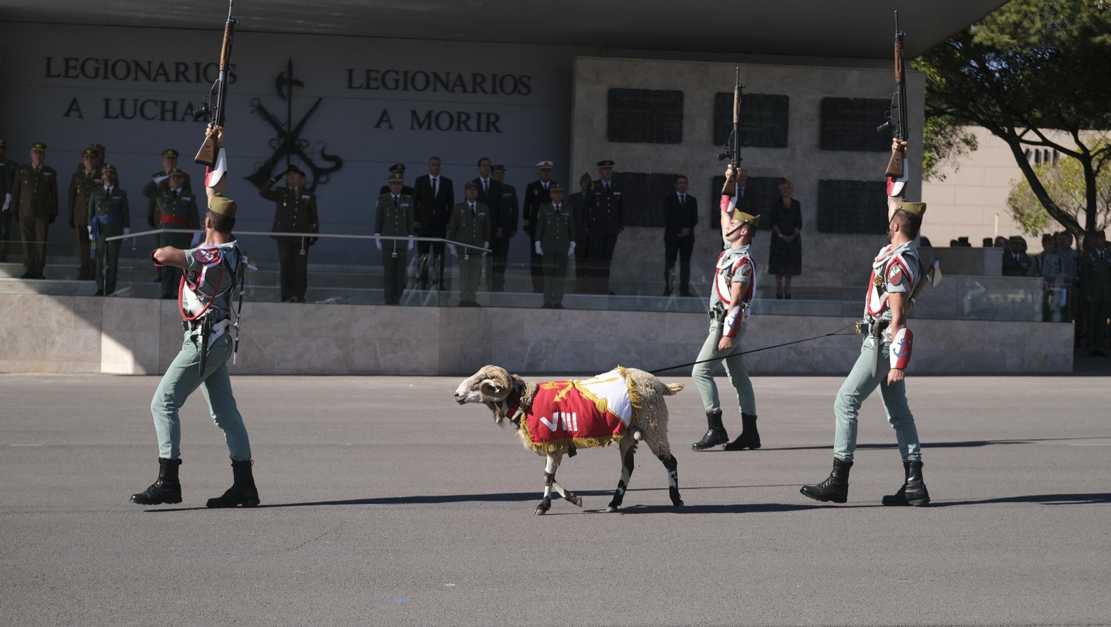 Imágenes de la toma de posesión del nuevo General de la BRILEG, José Agustín Carreras Postigo