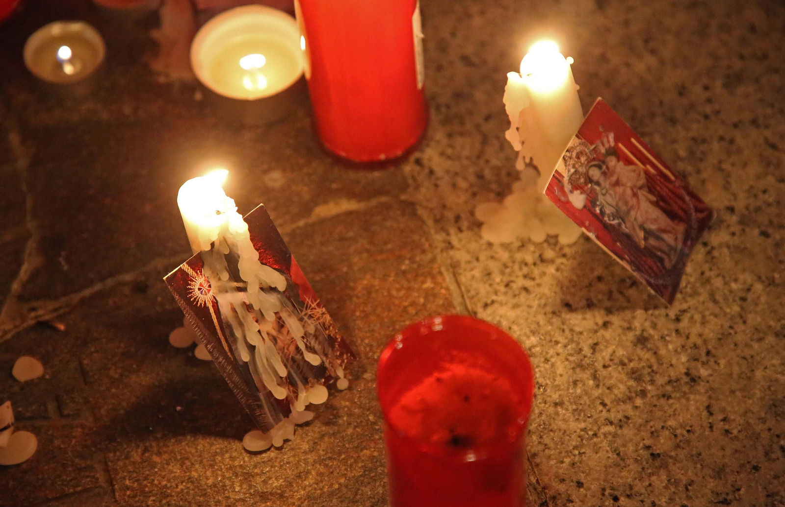 Fotos de la llegada de los restos mortales de Diego Valencia a la parroquia de La Palma en Algeciras