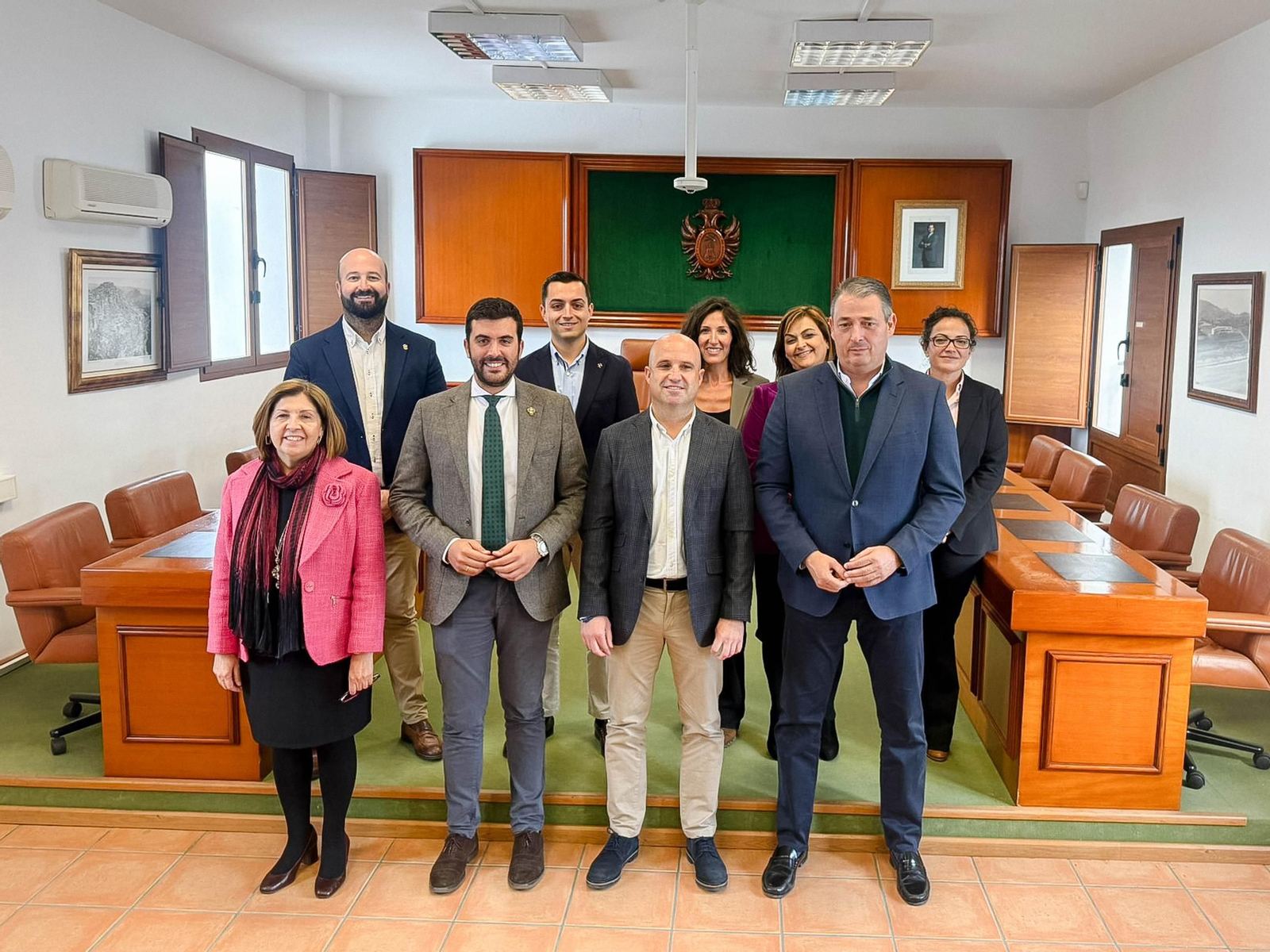 García Alcaina, flamante presidente de la Diputación de Almería, junto al equipo de Gobierno de Mojácar.