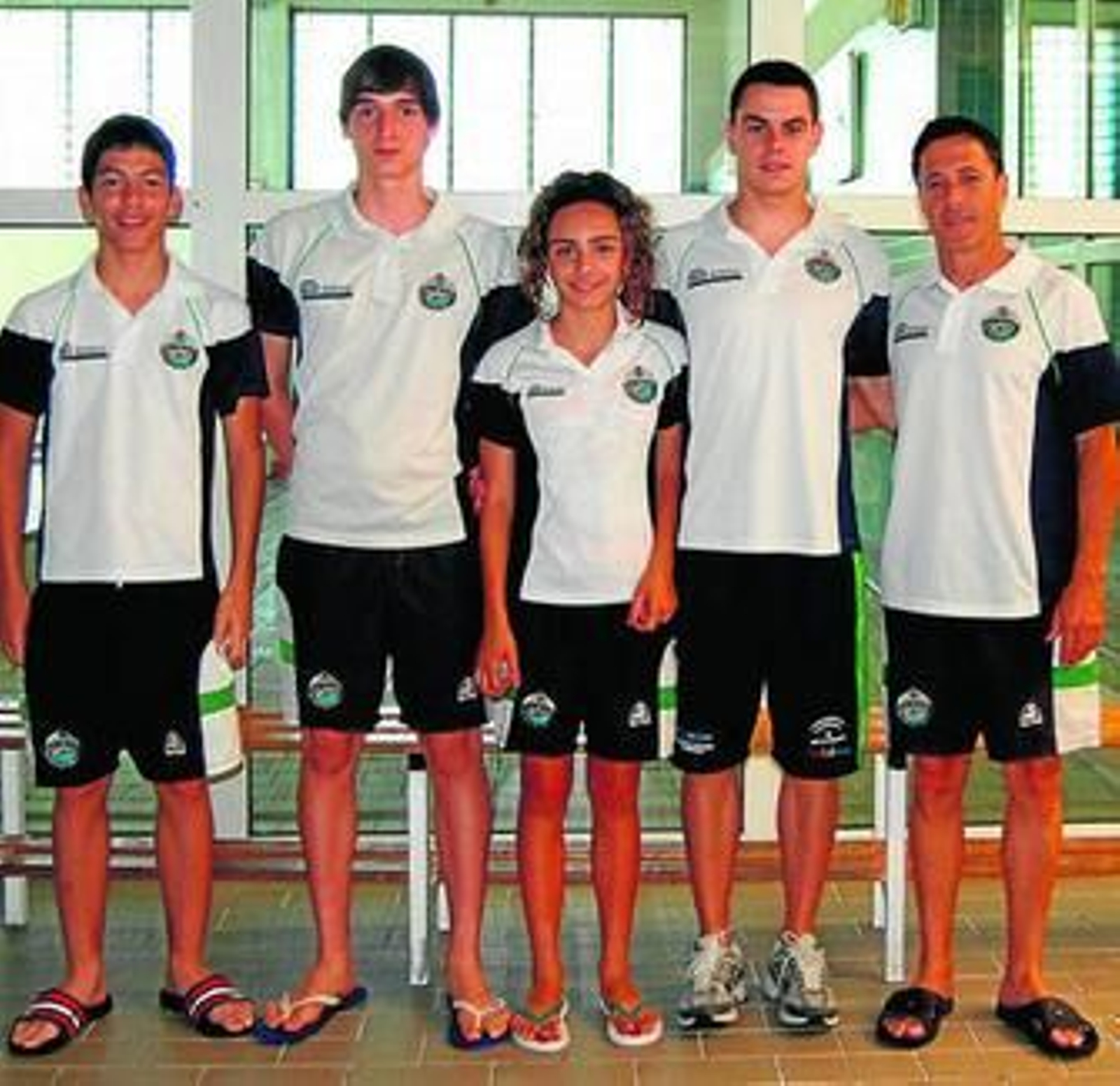 En la imagen, los nadadores isleños que están compitiendo en Barcelona.