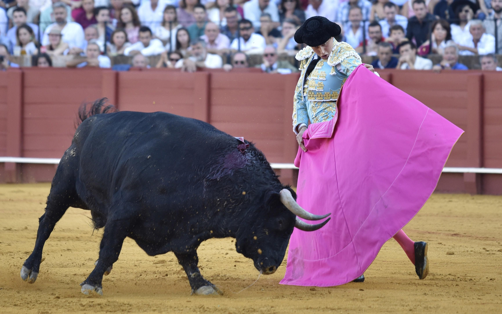La segunda corrida de la Feria de San Miguel, en imágenes