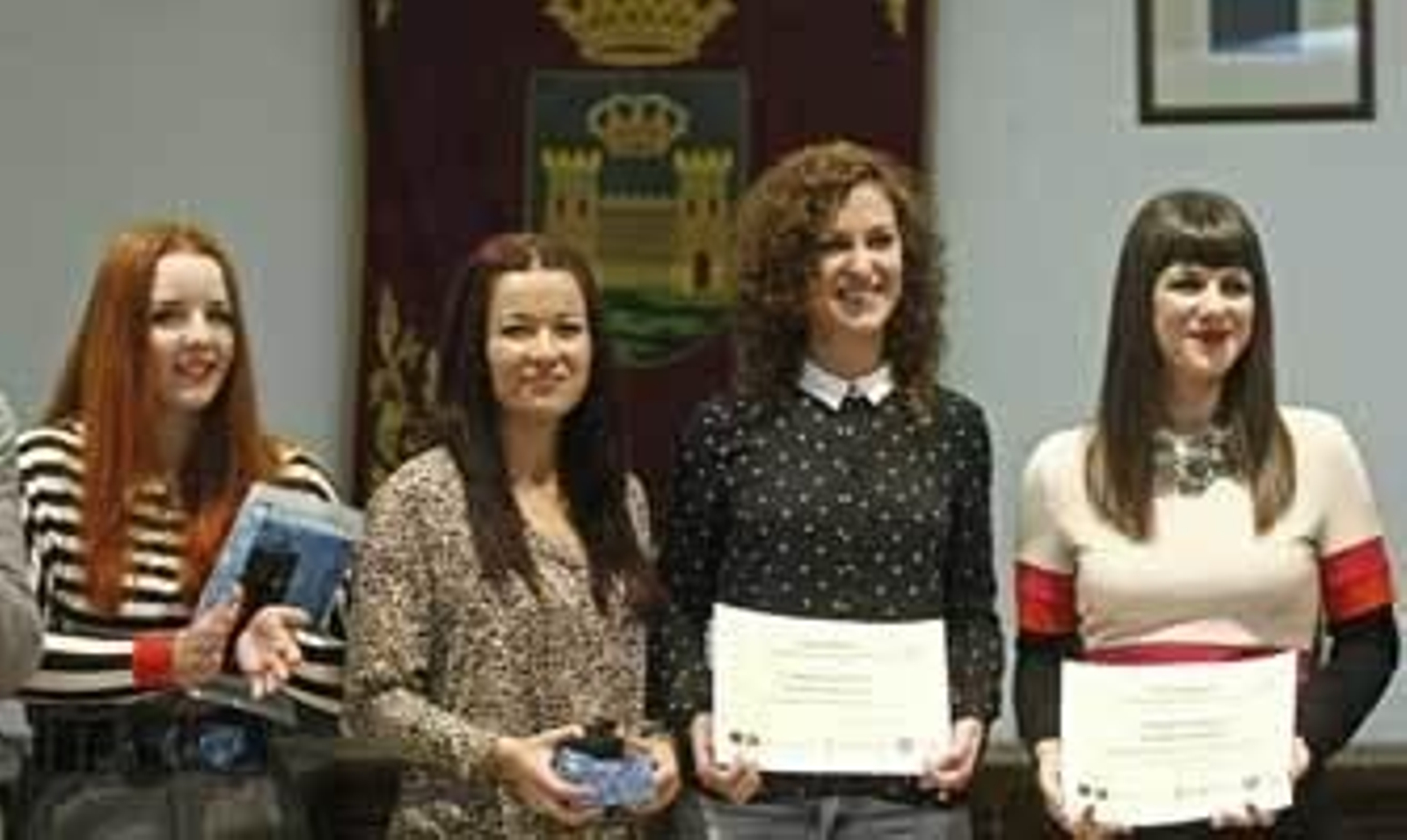Soledad Hidalgo (derecha), Desirée Varo (Izquierda), y Mercedes Ruiz y Carlona Delgado, premiadas de La Línea Emprende. /Erasmo Fenoy Soledad Hidalgo (derecha), Desirée Varo (Izquierda), y Mercedes Ruiz y Carlona Delgado, premiadas de La Línea Emprende. /Erasmo Fenoy