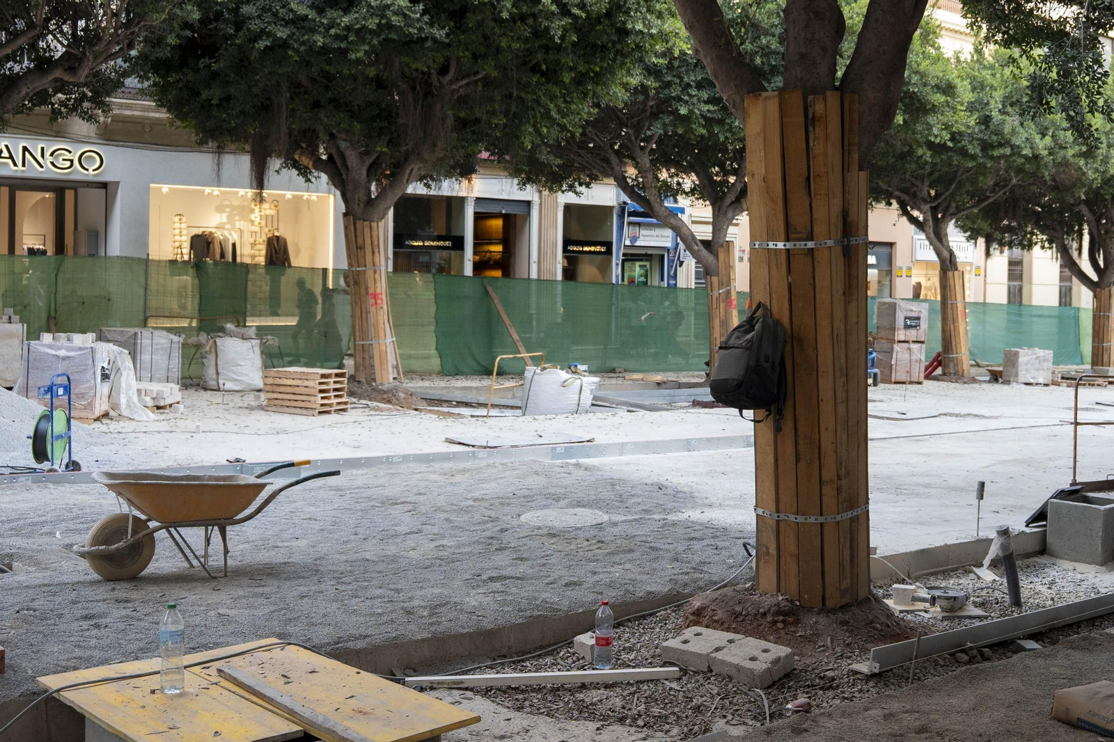 Las imágenes de las obras del paseo de Almería