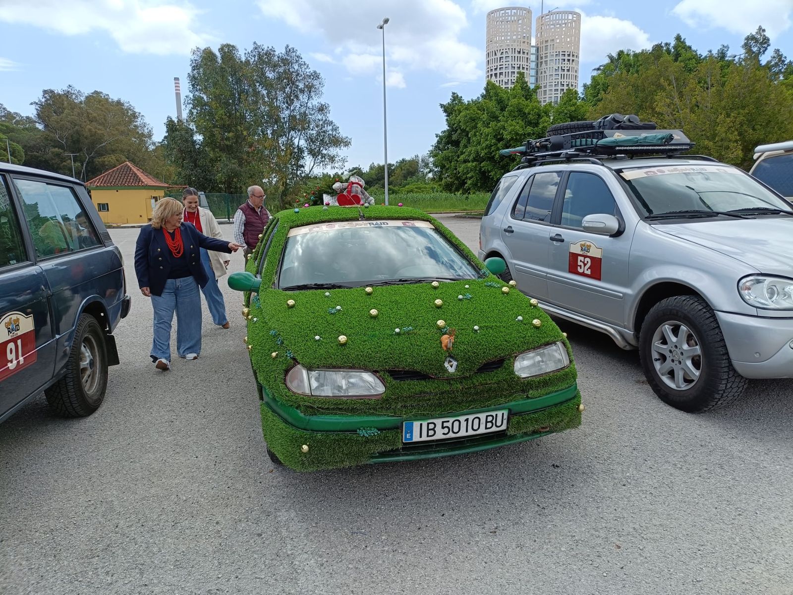 Palmones acoge la salida del Chatarras Raid 2025 rumbo a Marruecos