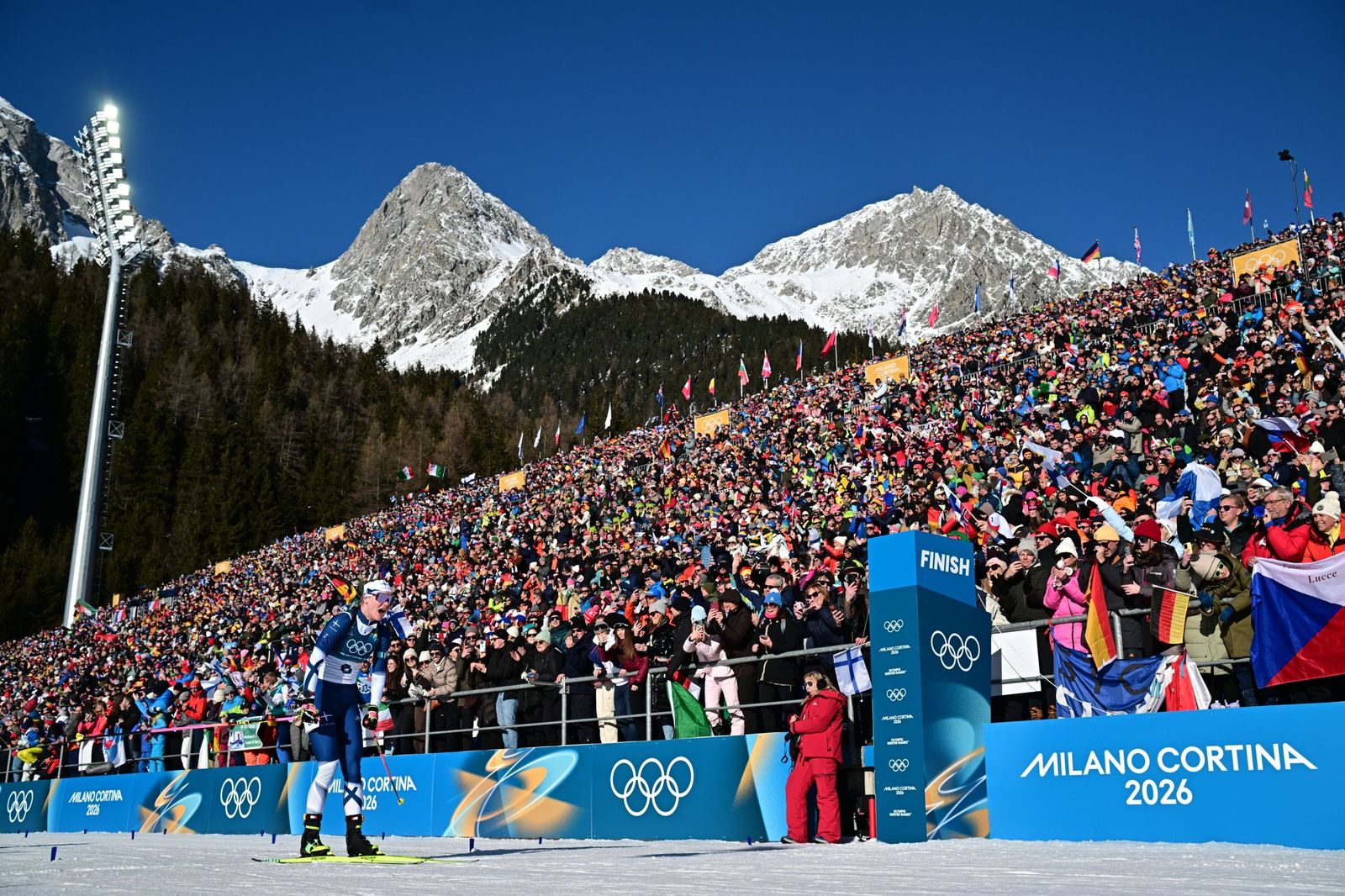 Las mejores fotos de los Juegos Olímpicos de invierno Milán Cortina d'Ampezzo 2026 | Décima jornada