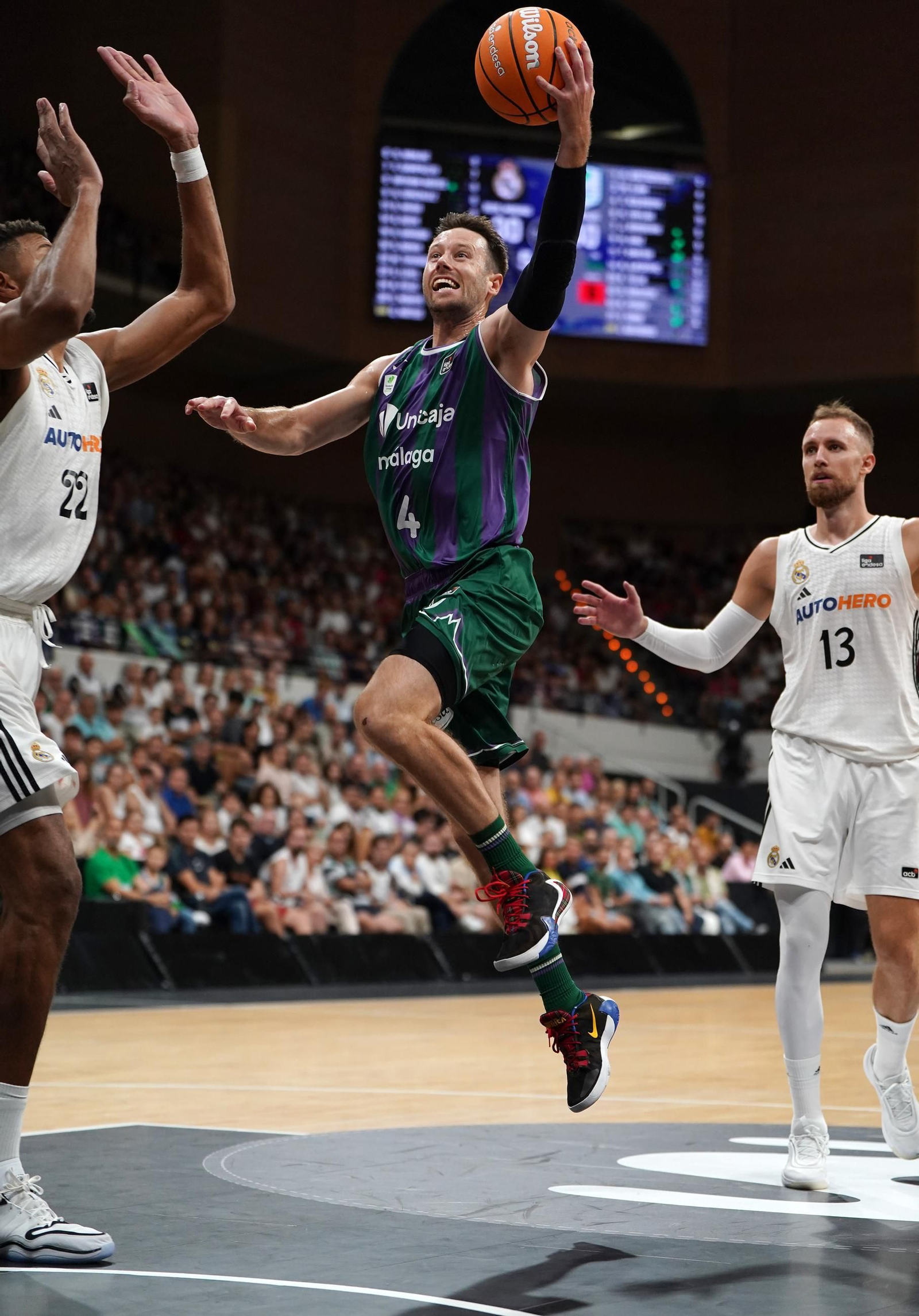 El Real Madrid - Unicaja, final de la Supercopa, en fotos