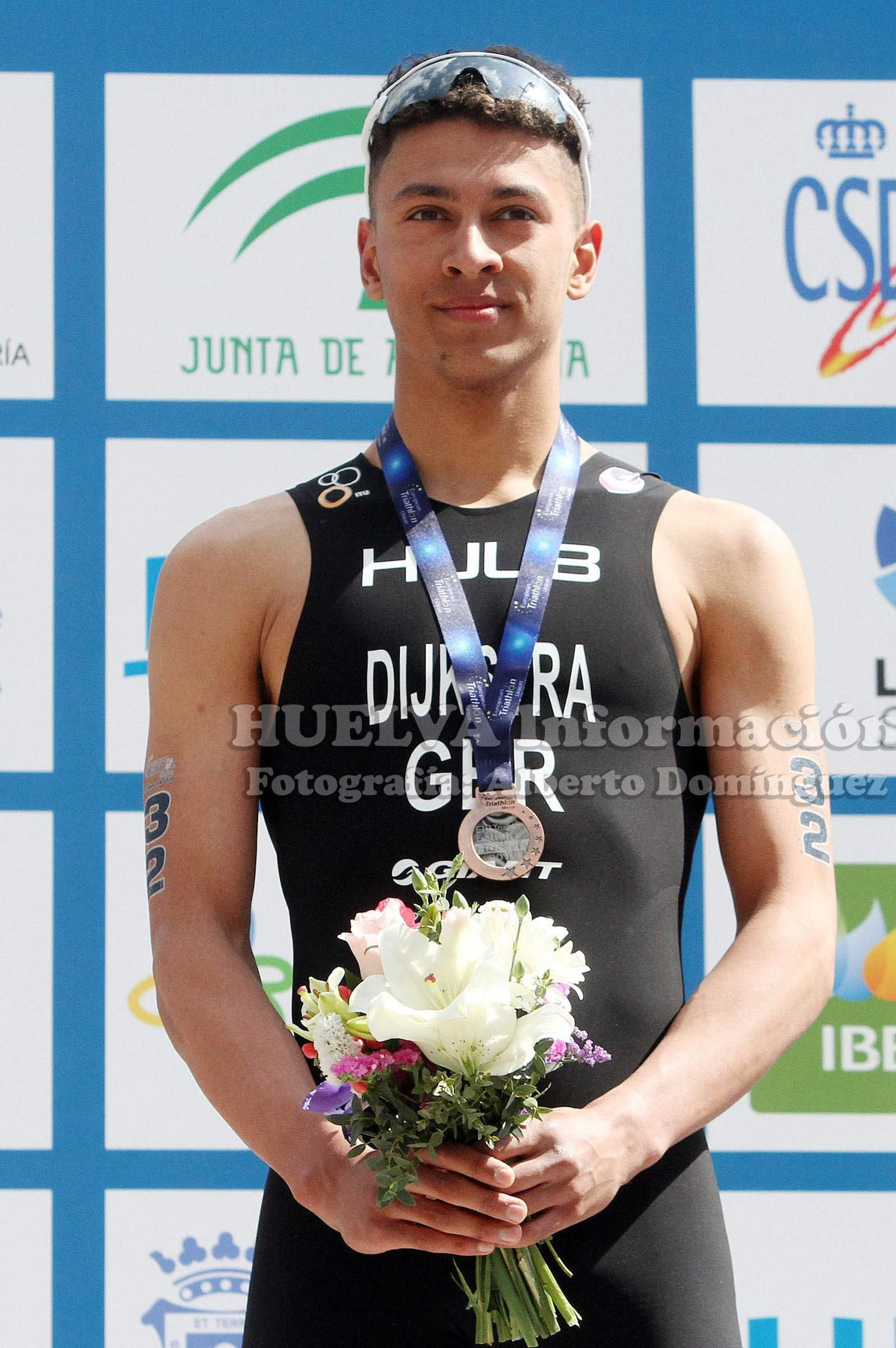 Triatlón en Huelva, imágenes de la Copa de Europa y Campeonato Iberoamericano