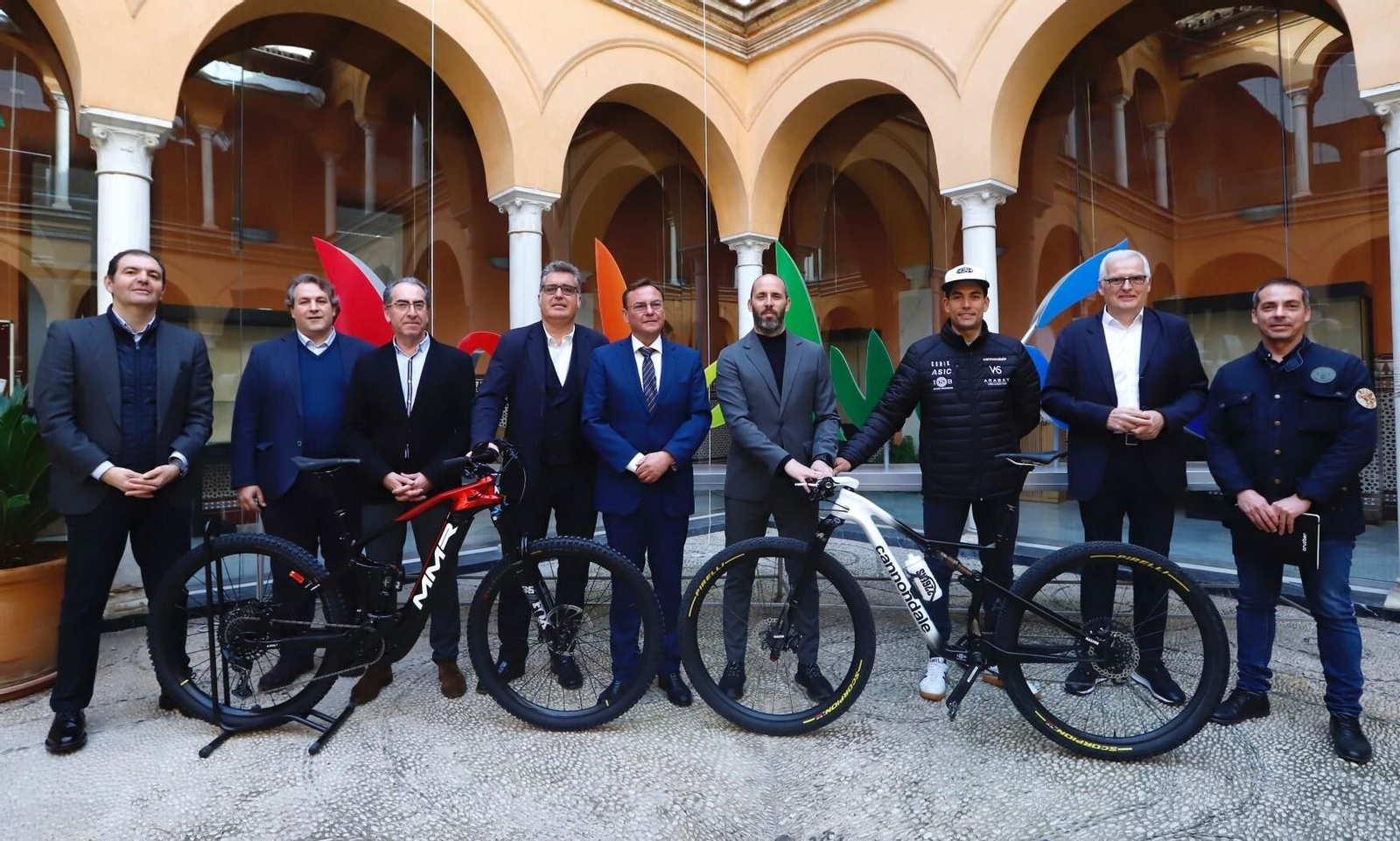 Imagen de la presentación de la Andalucía Bike Race en Córdoba.