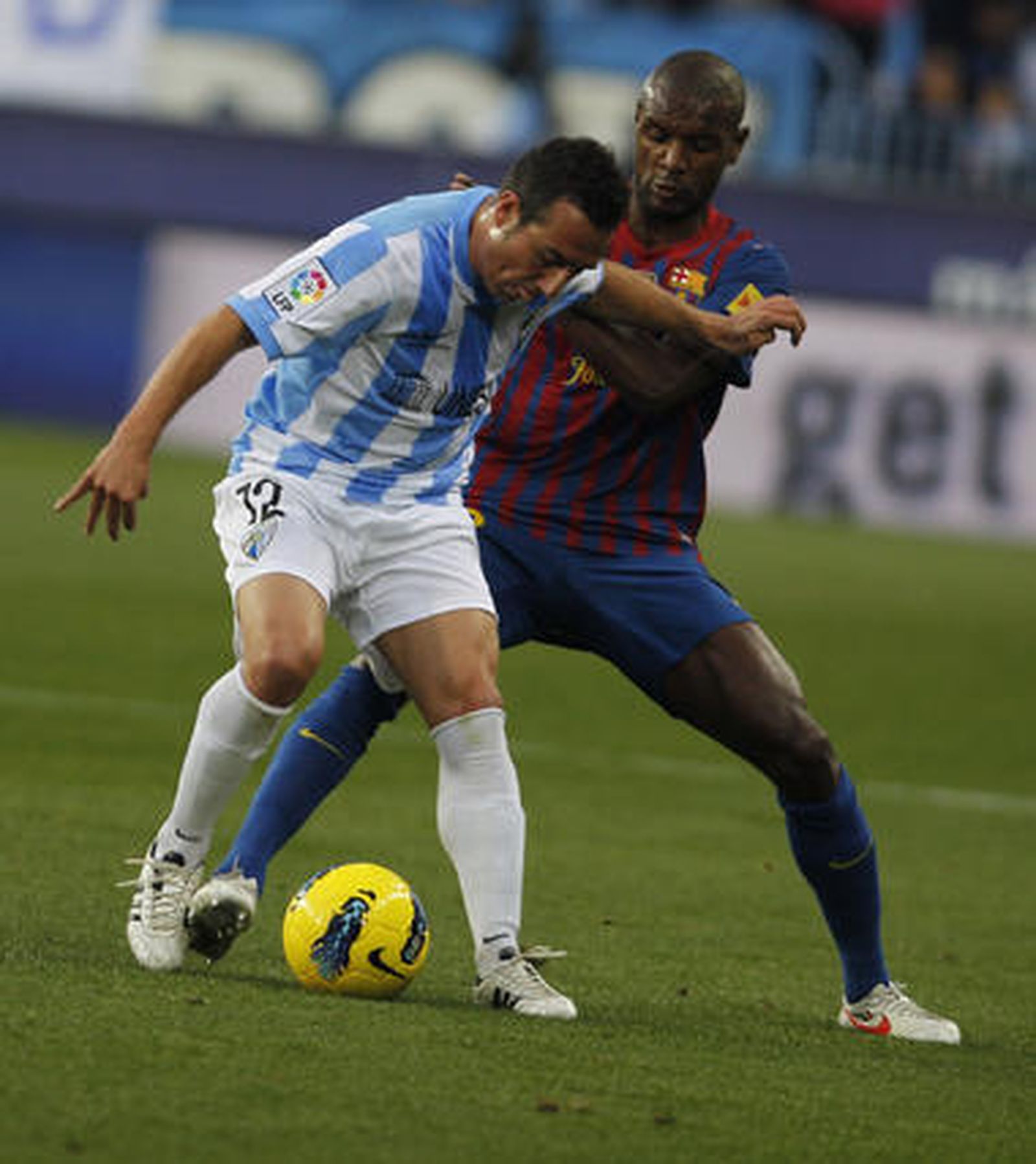 El Málaga es goleado en casa ante el Barcelona (1-4). / Sergio Camacho