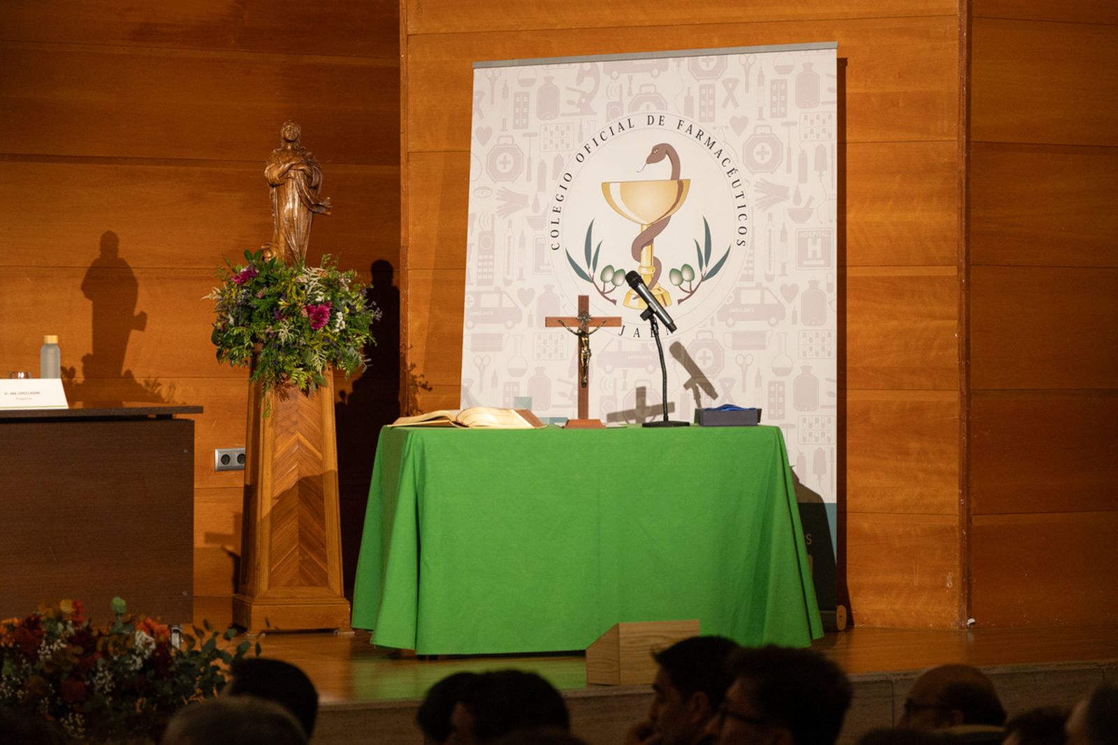Acto institucional del Colegio de Farmacéuticos de Jaén con motivo de la festividad de su patrona