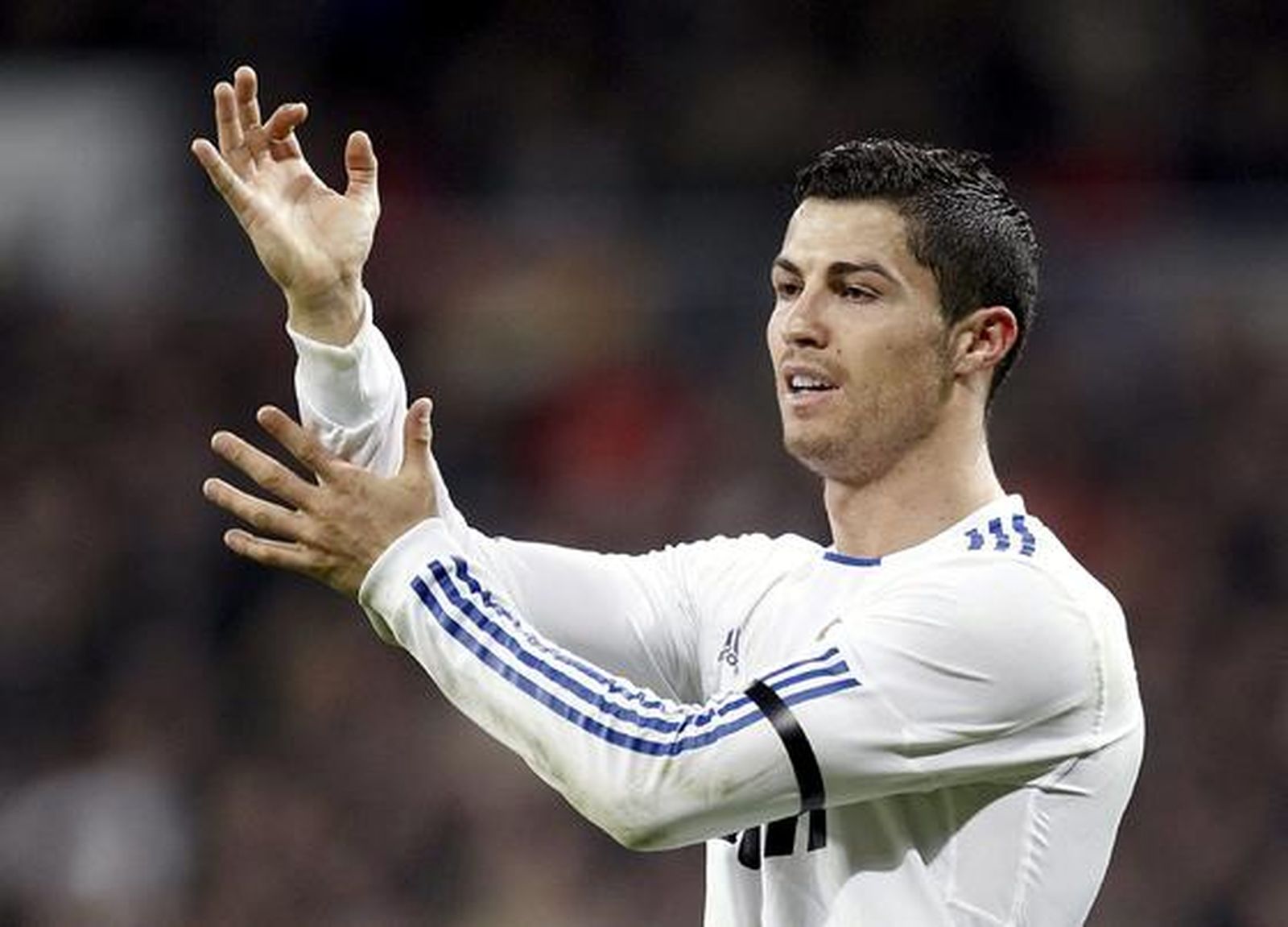 El Real Madrid recupera su mejor versión y vence a la Real Sociedad.

Foto: AFP/ Reuters/ EFE