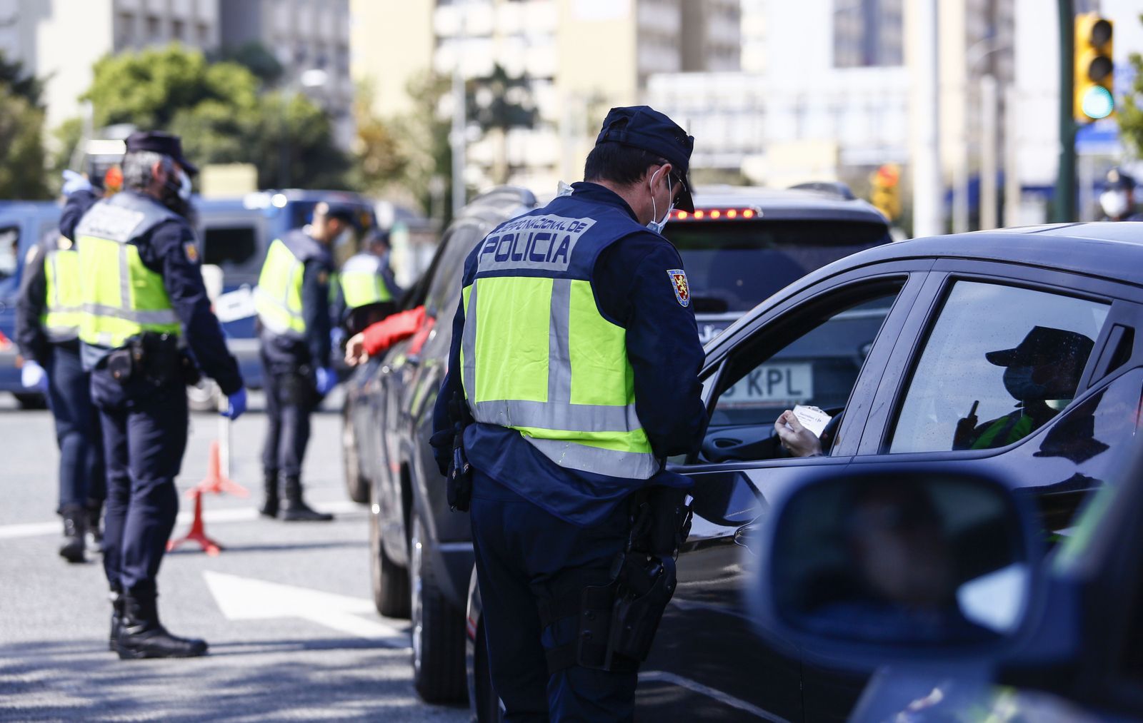 Coronavirus: Controles en las carreteras de Málaga, en fotos