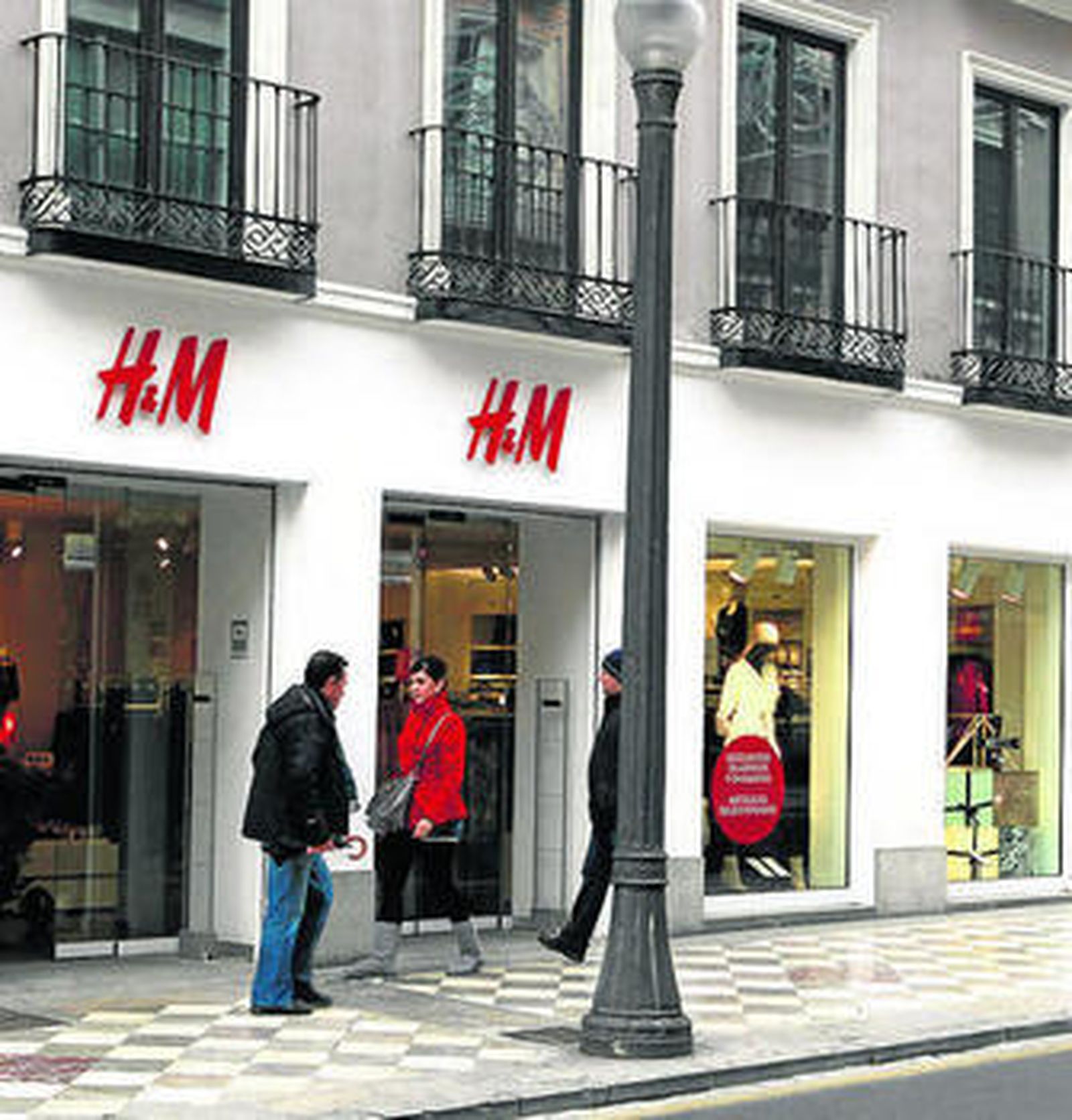 El mensaje 'apocalíptico' vació el inmueble a lo largo de la mañana.