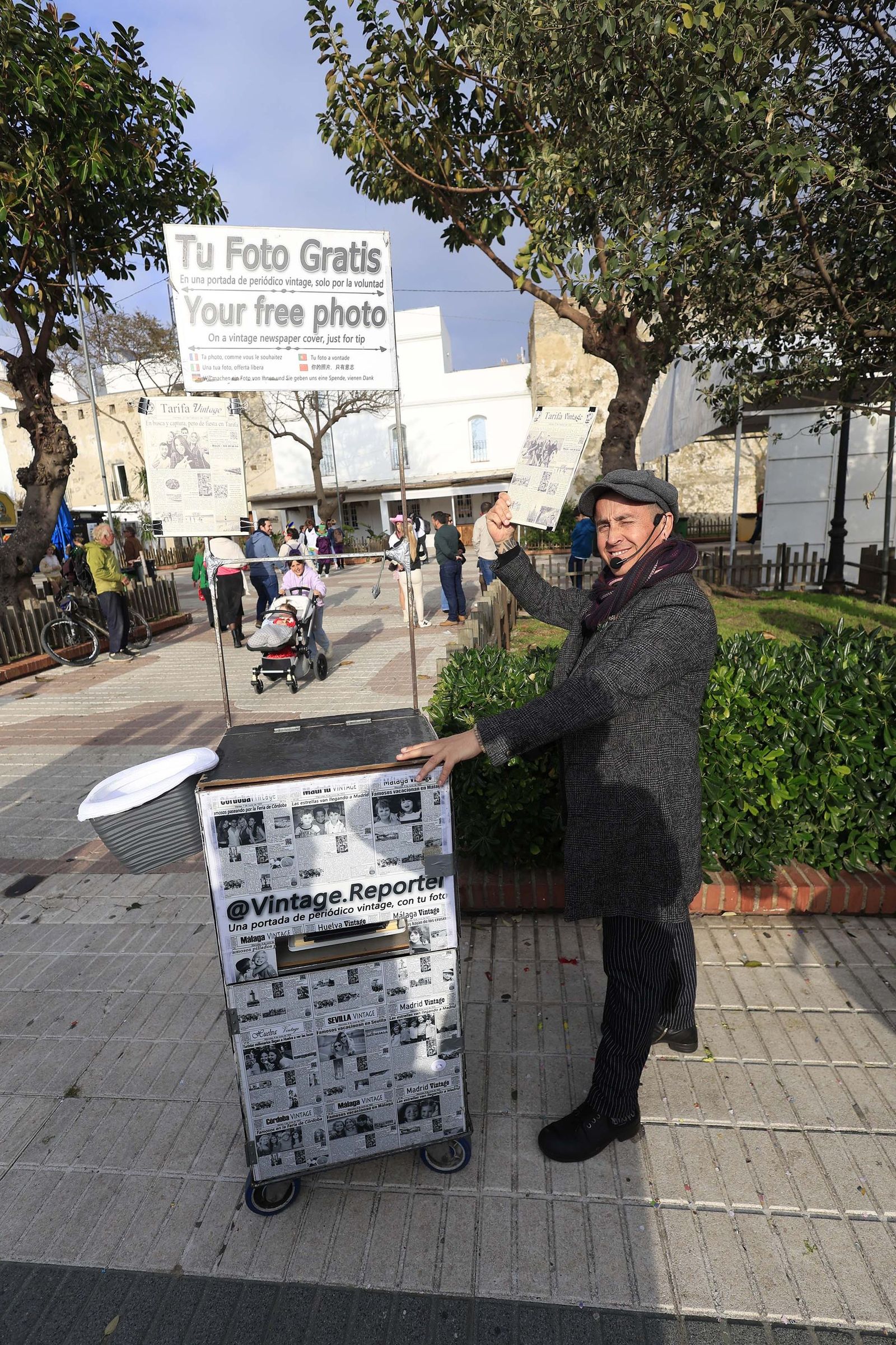 Búscate en las fotos del pasacalles del Carnaval de Tarifa 2026