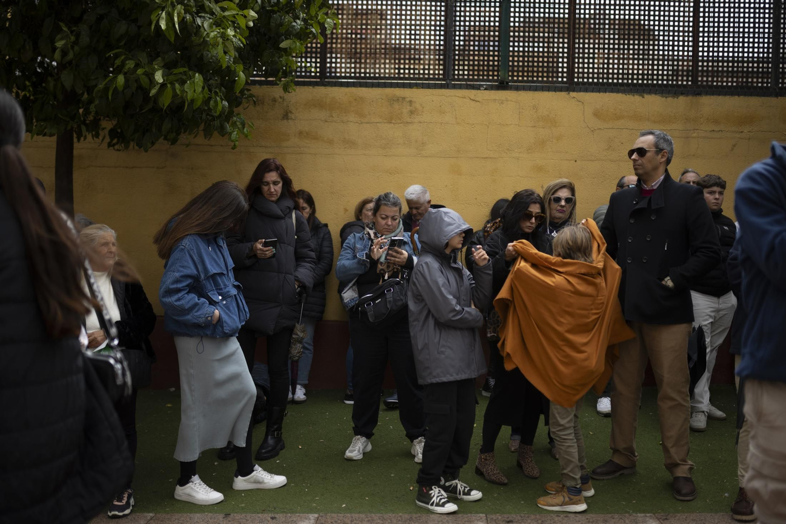 Las mejores imágenes del Miércoles Santo en Huelva: Hermandad de la Victoria
