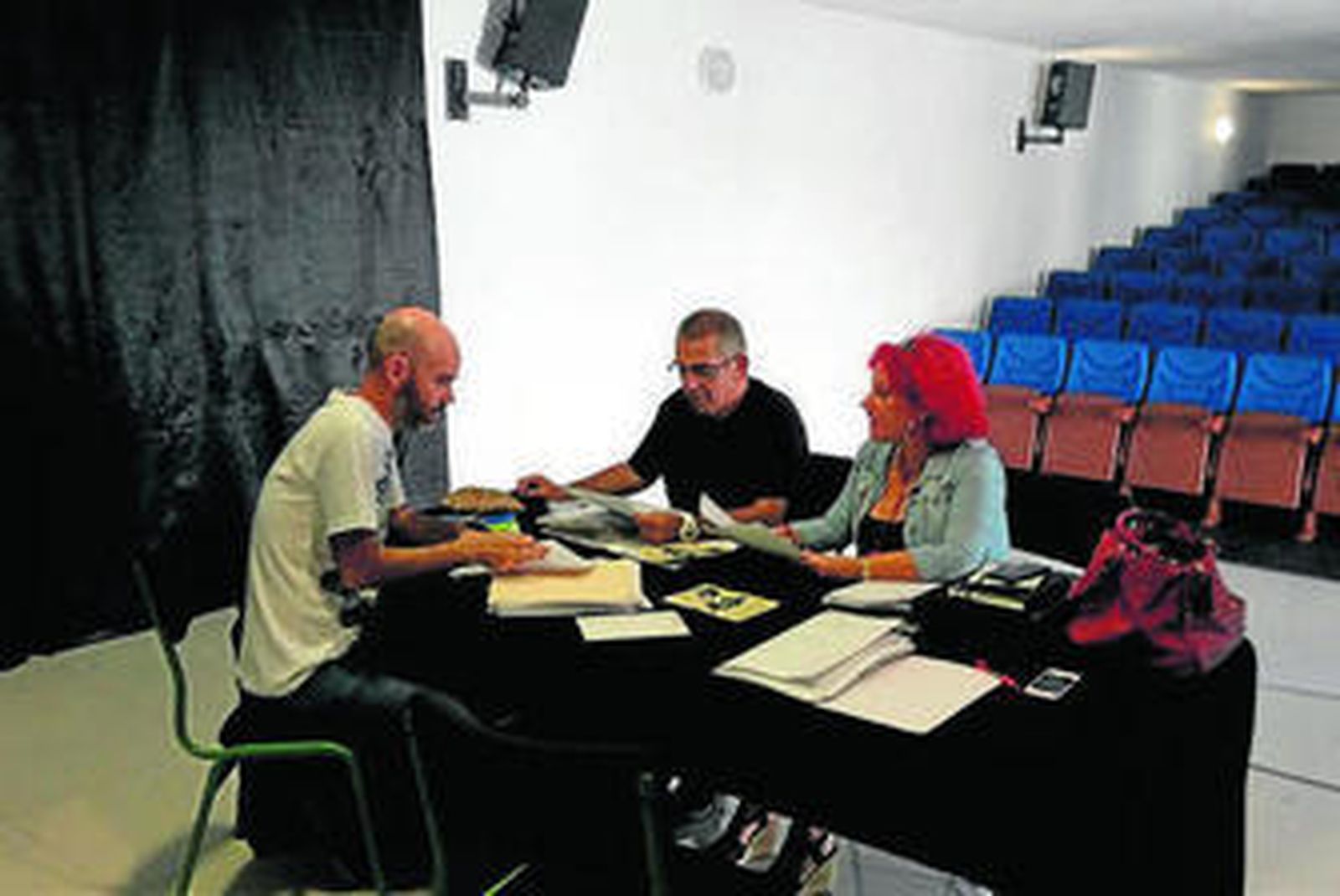 El jurado del certamen Poesía Luz.