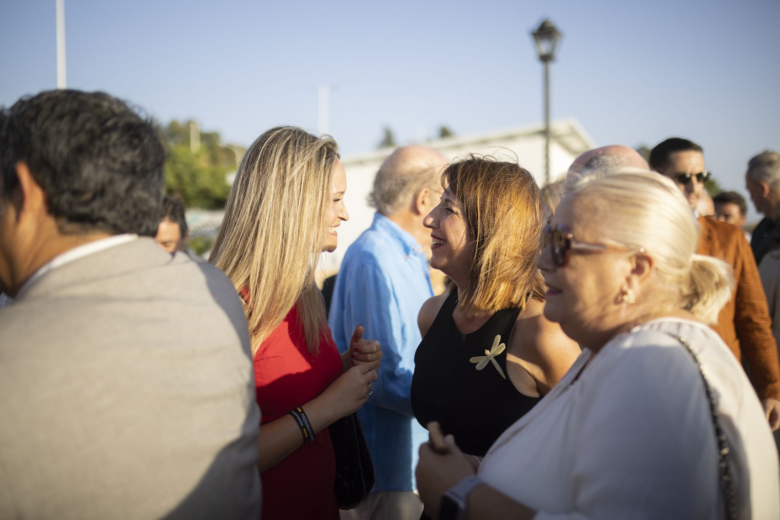 Imágenes de la inauguración De la Fuente de las Naciones en el Paseo de la Ría