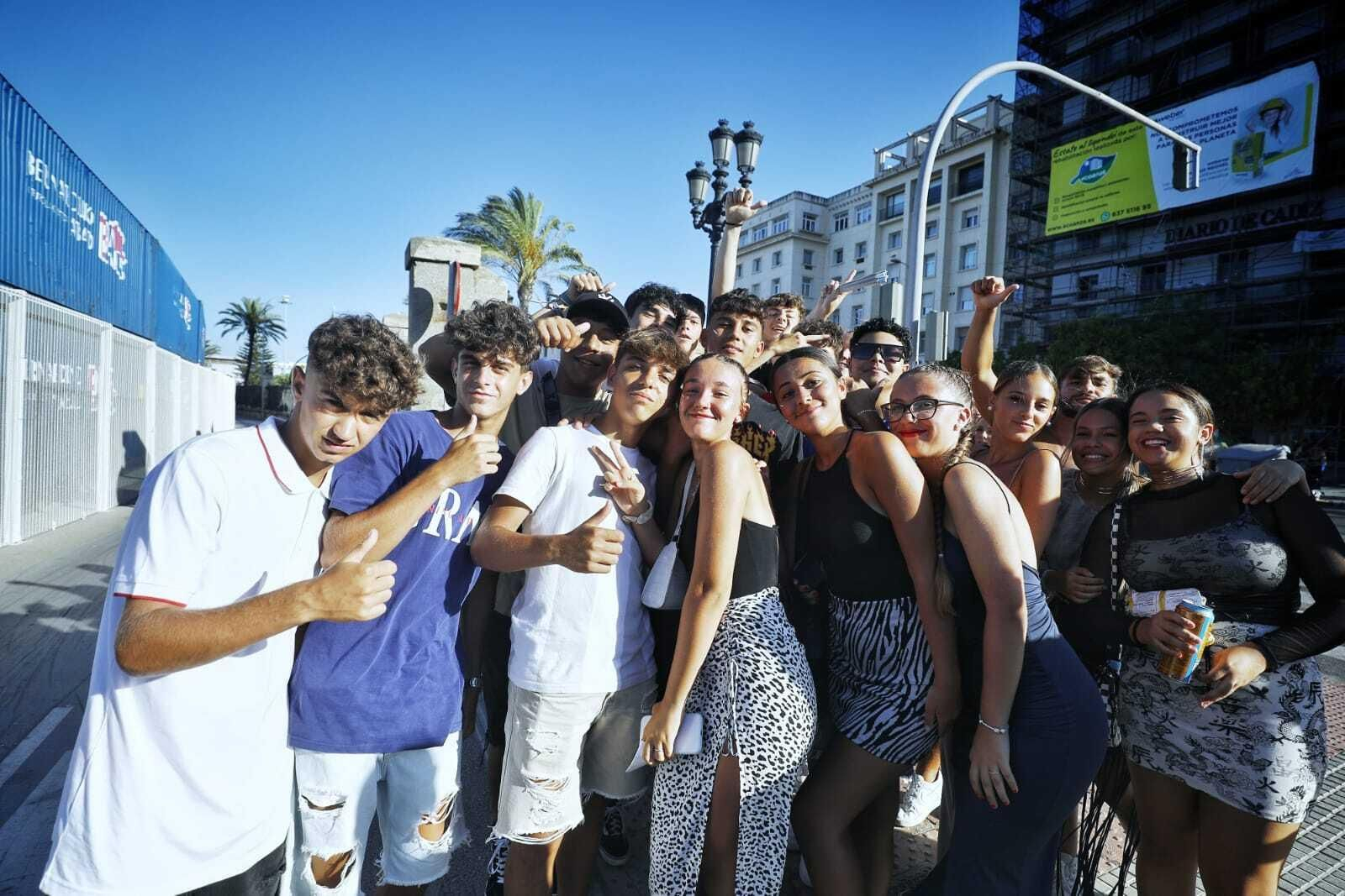 Búscate en el concierto de Myke Towers en el muelle de Cádiz