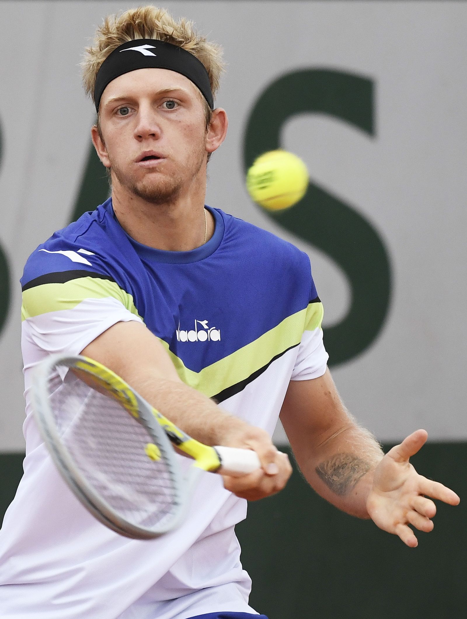 Las fotos de la victoria de Davidovich sobre Mayot en Roland Garros