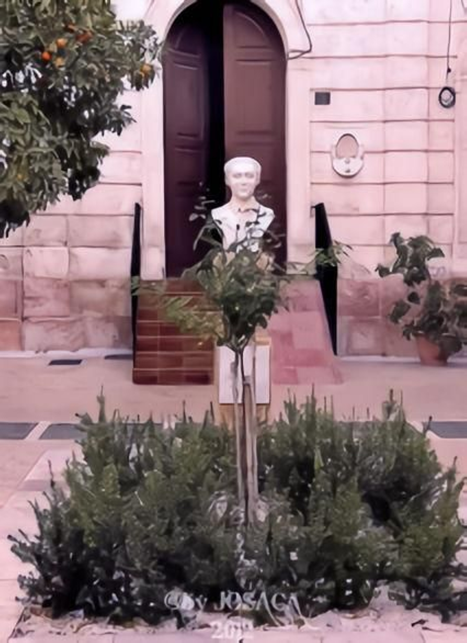 Plaza Bálmez o Maestro Antonio Rodríguez Espinosa