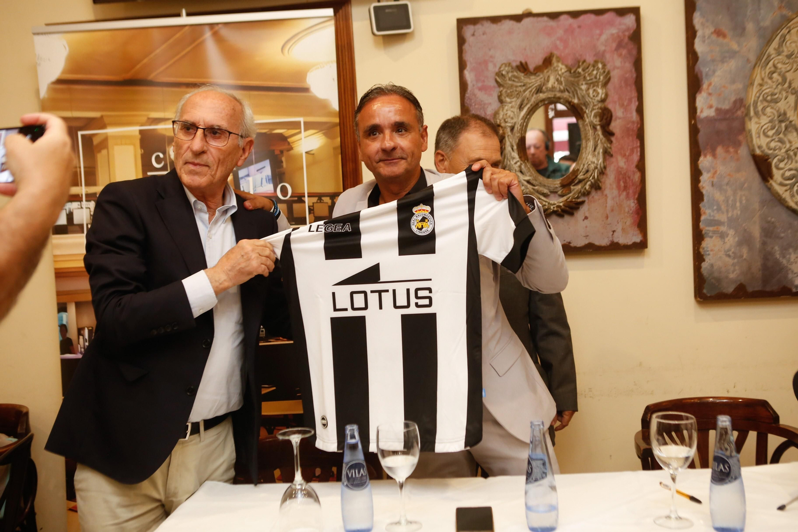 Las fotos de la presentación de Mario Galán y Miguel Rivera en la Balona
