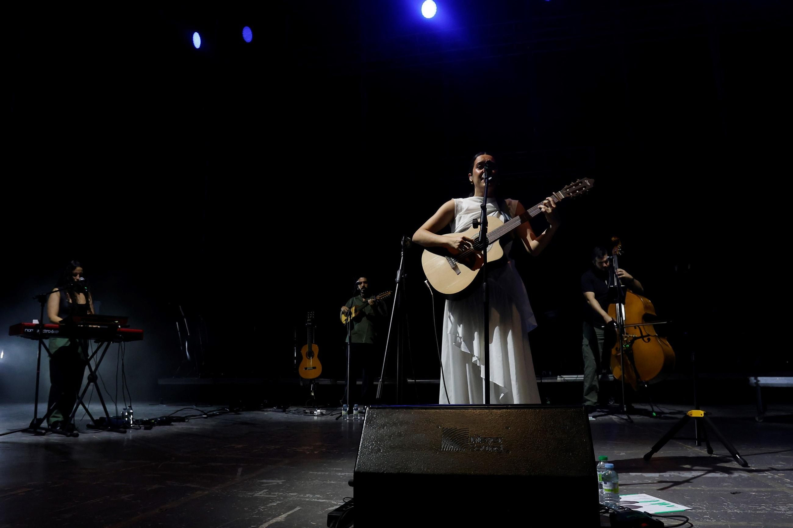 Las imágenes de los conciertos de Valeria Castro y Julieta Venegas en el Festival de la Guitarra de Córdoba