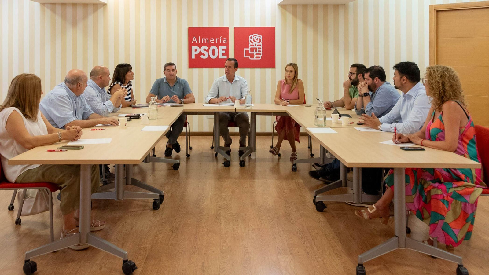 José María Martín reunido con cargos institucionales y orgánicos del PSOE de Almería
