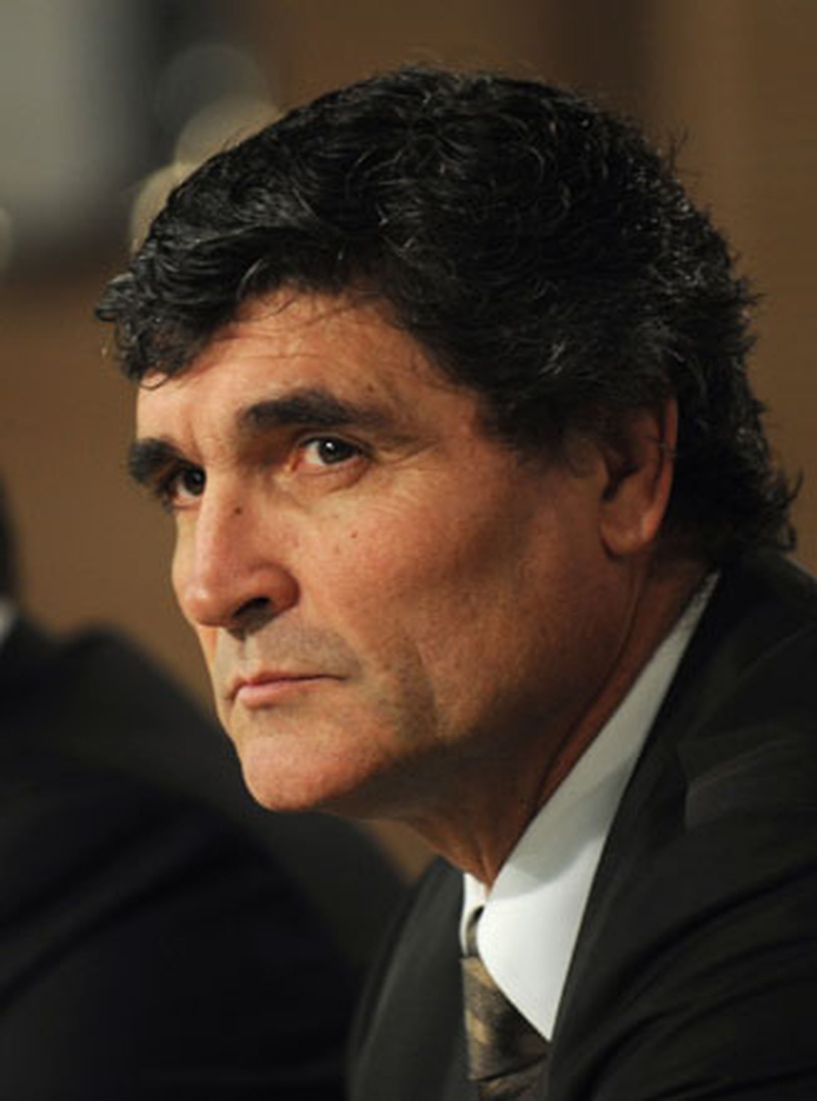 El Sevilla sella la paz con el Tottenham por Juande con Zokora de fondo