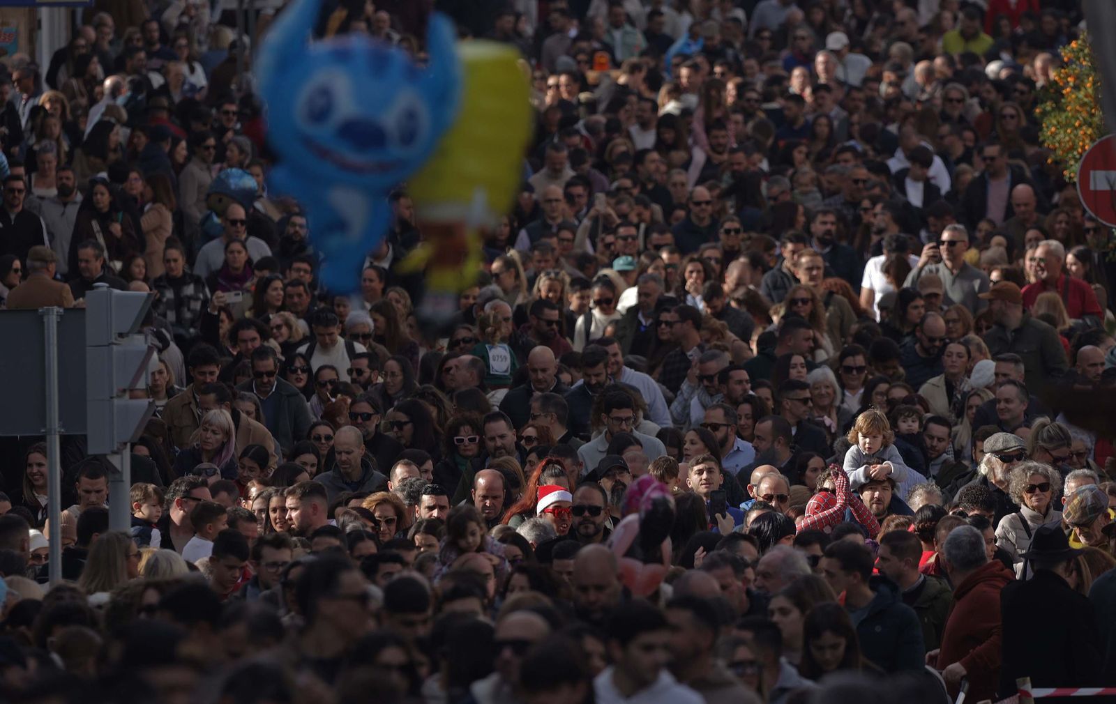 Búscate en el multitudinario arrastre de latas 2026 en Algeciras