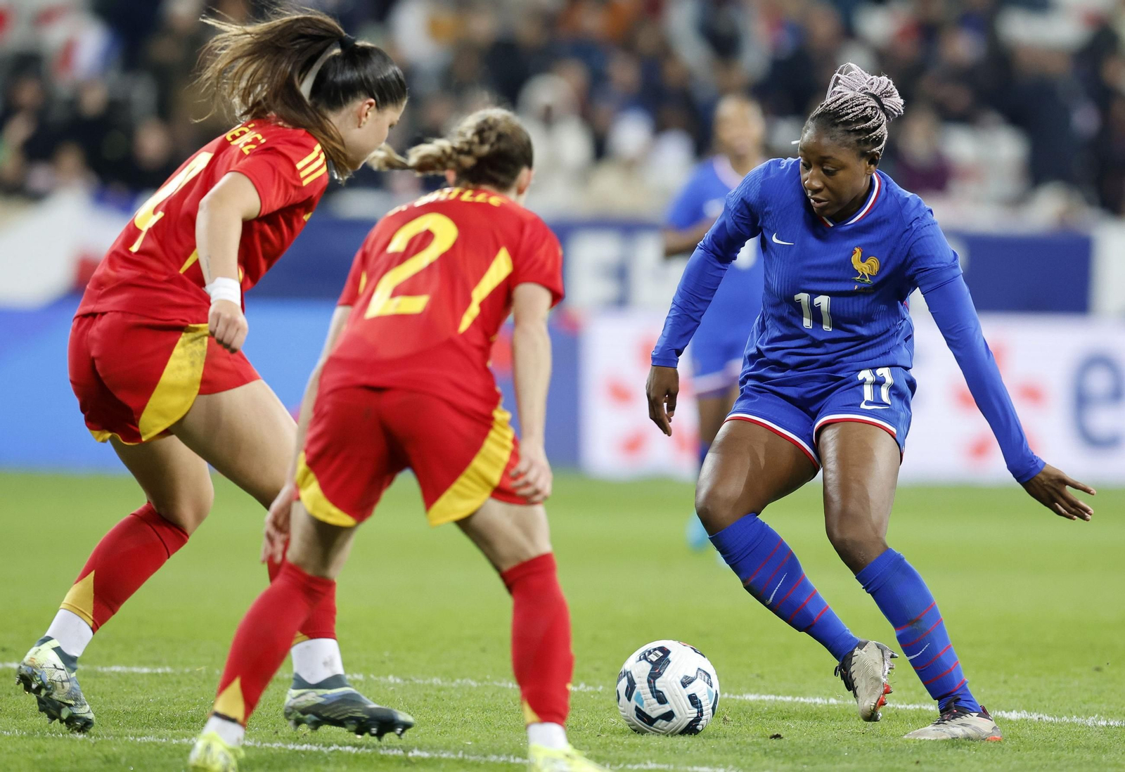 Las fotos de la exhibición de España femenina en Francia