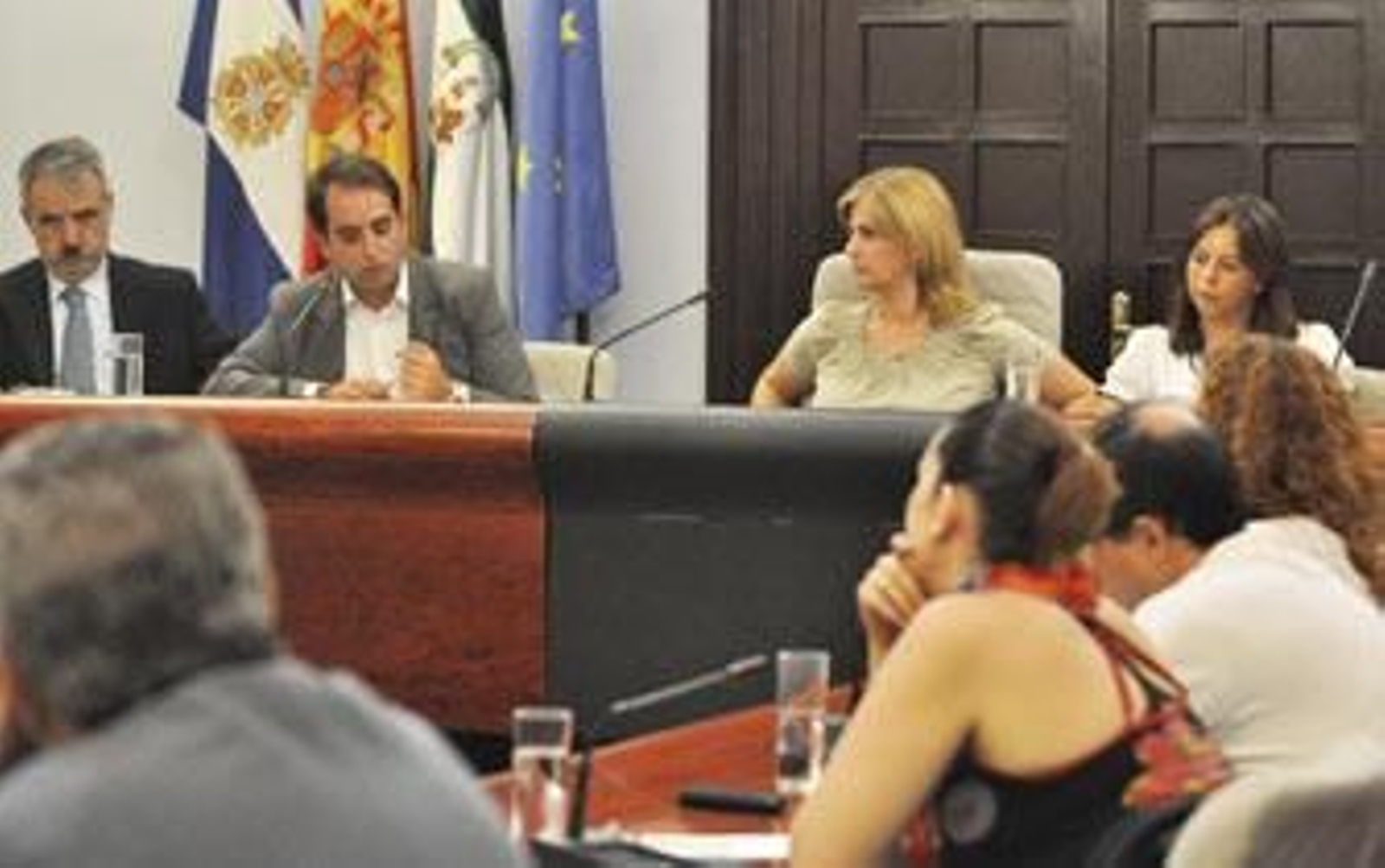 El gobierno cancela un crédito para poder pagar la nómina