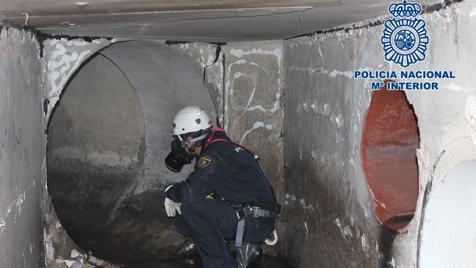 Un momento del simulacro en el subsuelo de la ciudad.