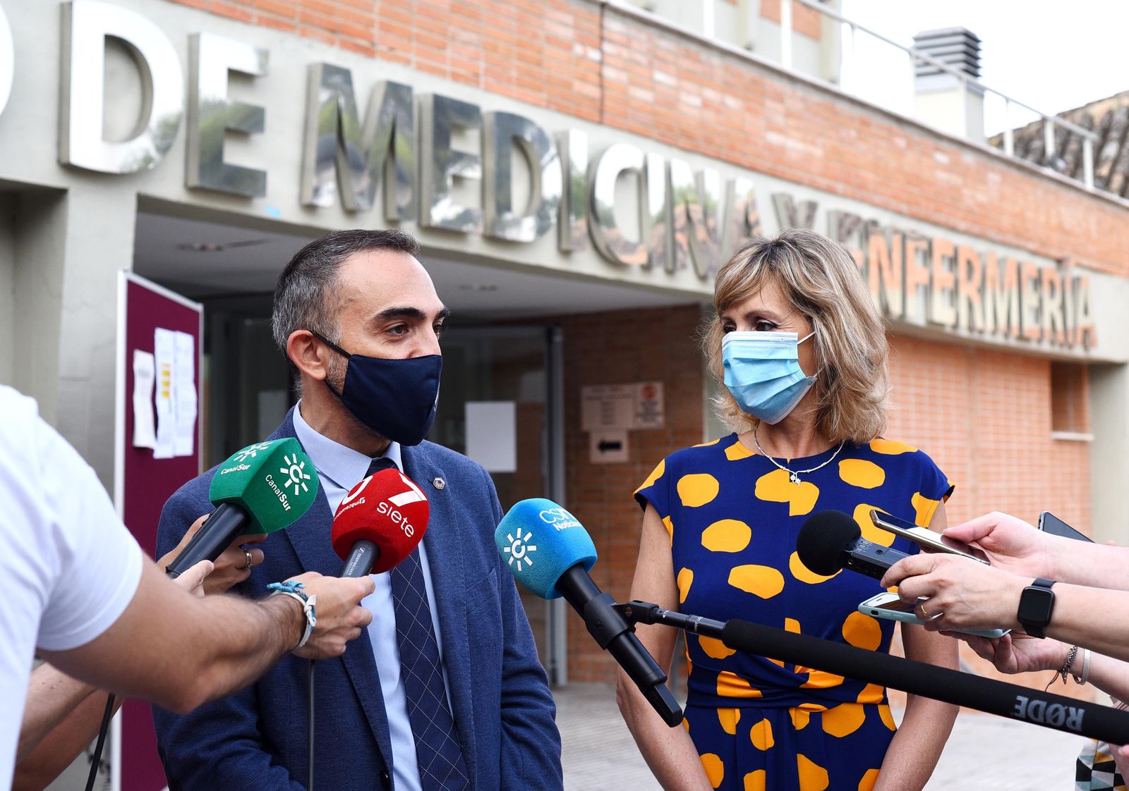 El inicio de los exámenes de Selectividad en Córdoba, en fotografías