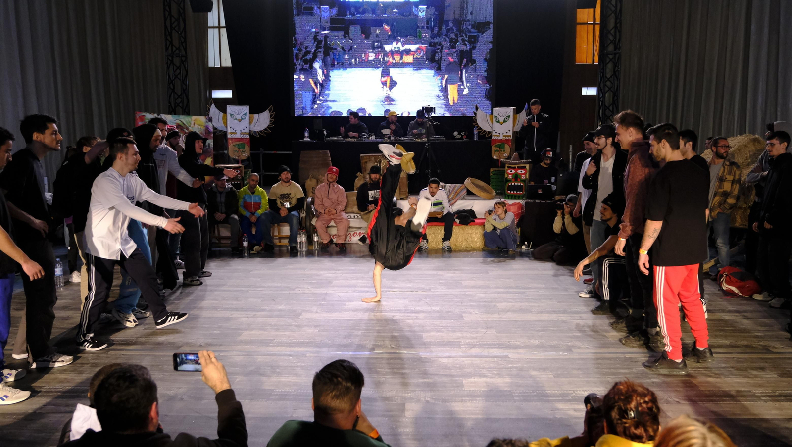 Hip Hop Street Vícar, duelo en el desierto