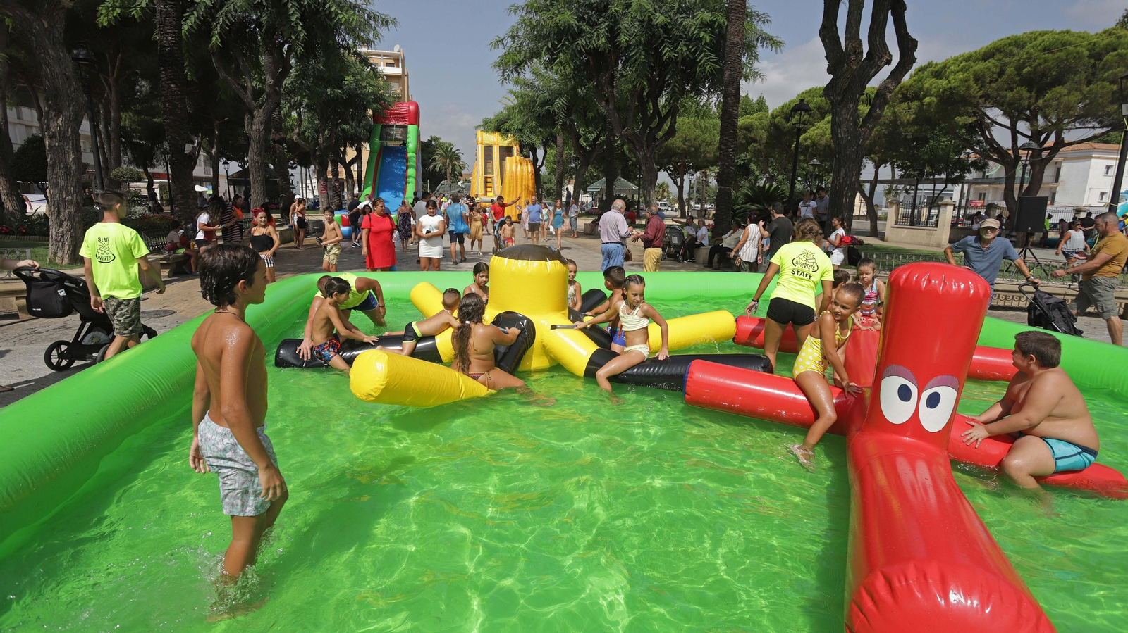 Fotos de la Fiesta del Agua en San Roque