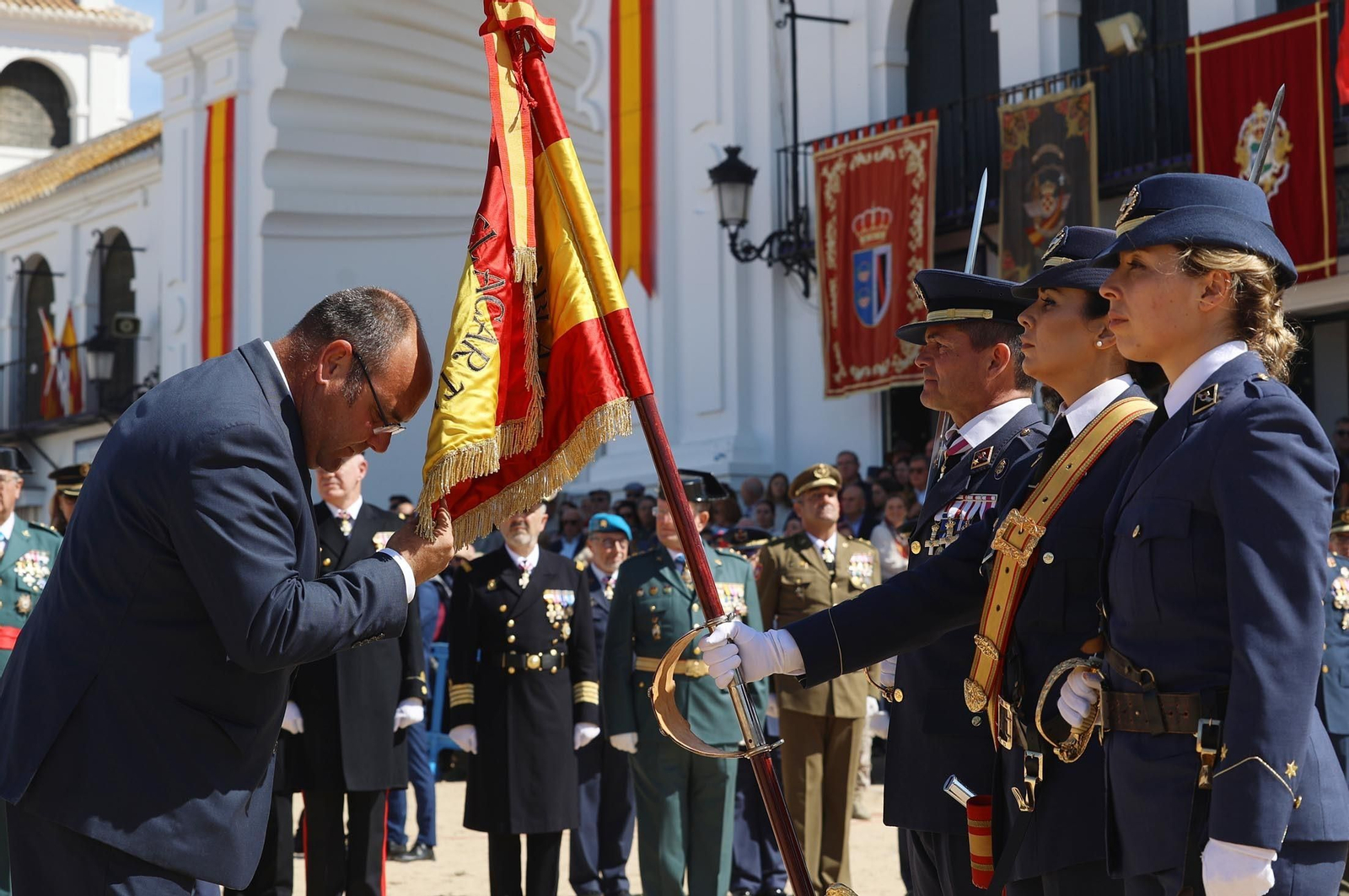 Imágenes del acto de Juramento o Promesa de Fidelidad a la Bandera Nacional en El Rocío