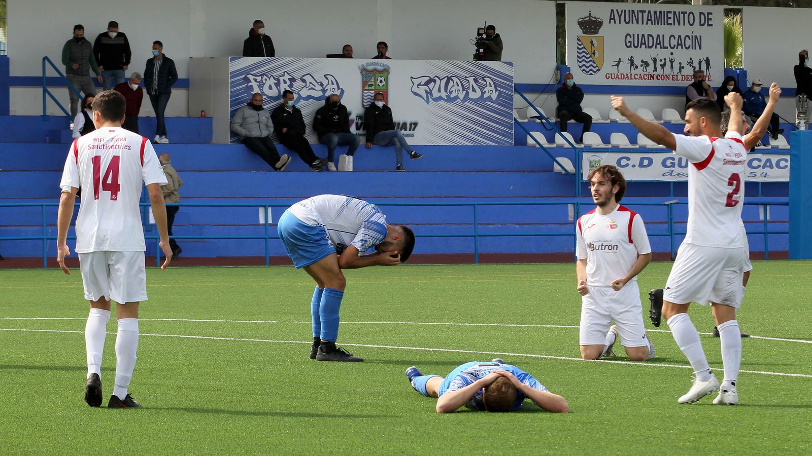 Imágenes del CD Guadalcacín - Chiclana CF