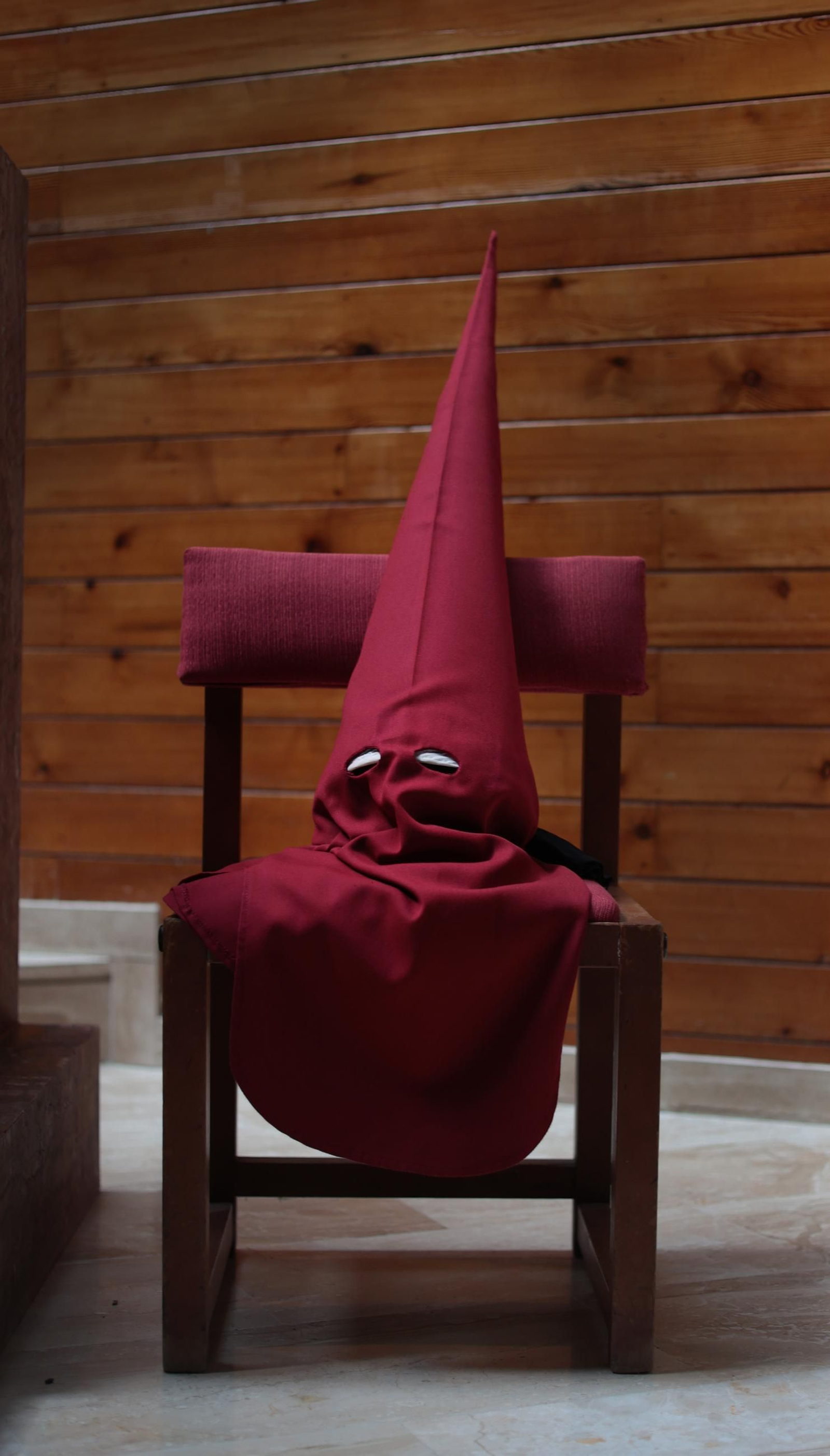 Imágenes de la Hermandad de Salvación en el Martes Santo de Jerez 2025