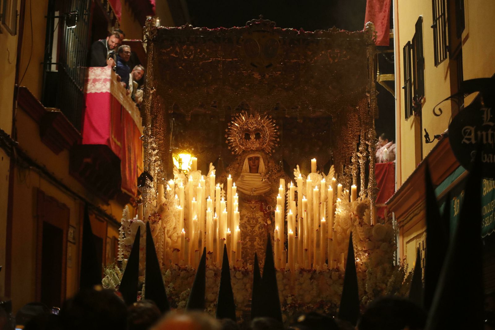 Las imágenes de la Esperanza de Triana