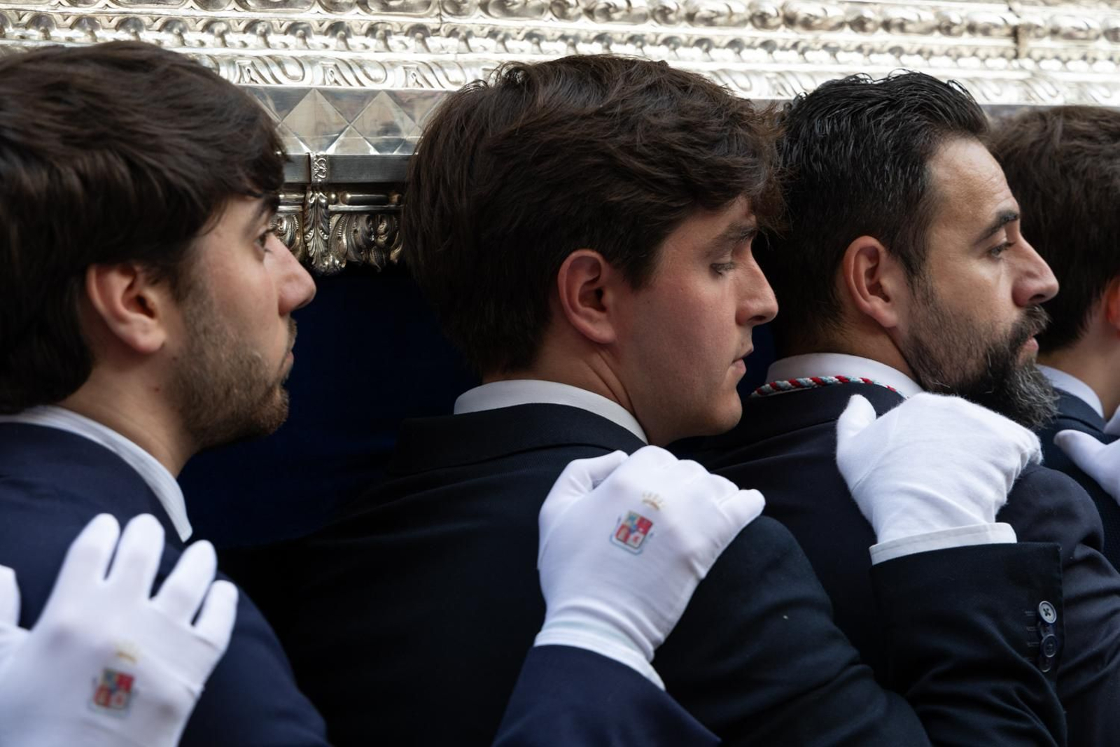 Así ha procesionado la Virgen de la Capilla por Jaén en su día grande.