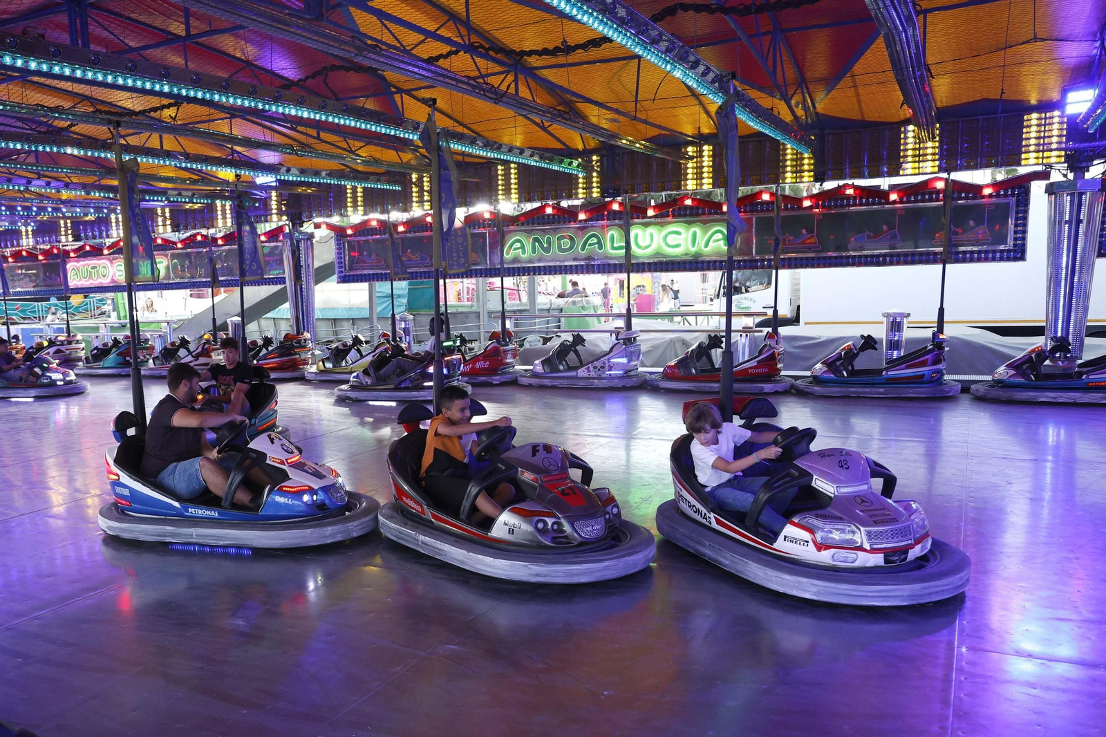 Búscate en las fotos del sábado de la Feria de La Línea