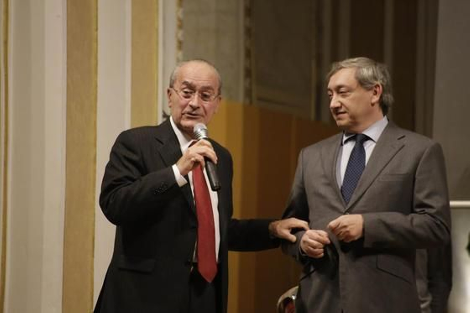 Foto: J. Albi? / Y. Garc?/ M. B?