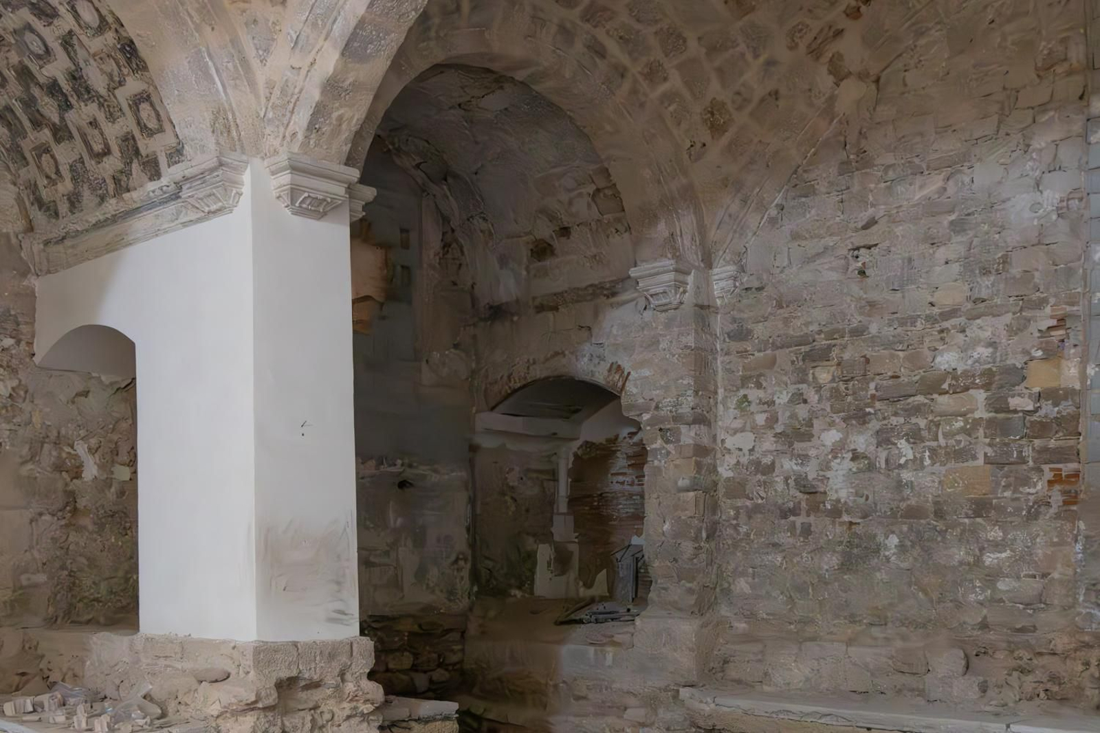 El interior de la iglesia de Santo Domingo de Jaén, al detalle.