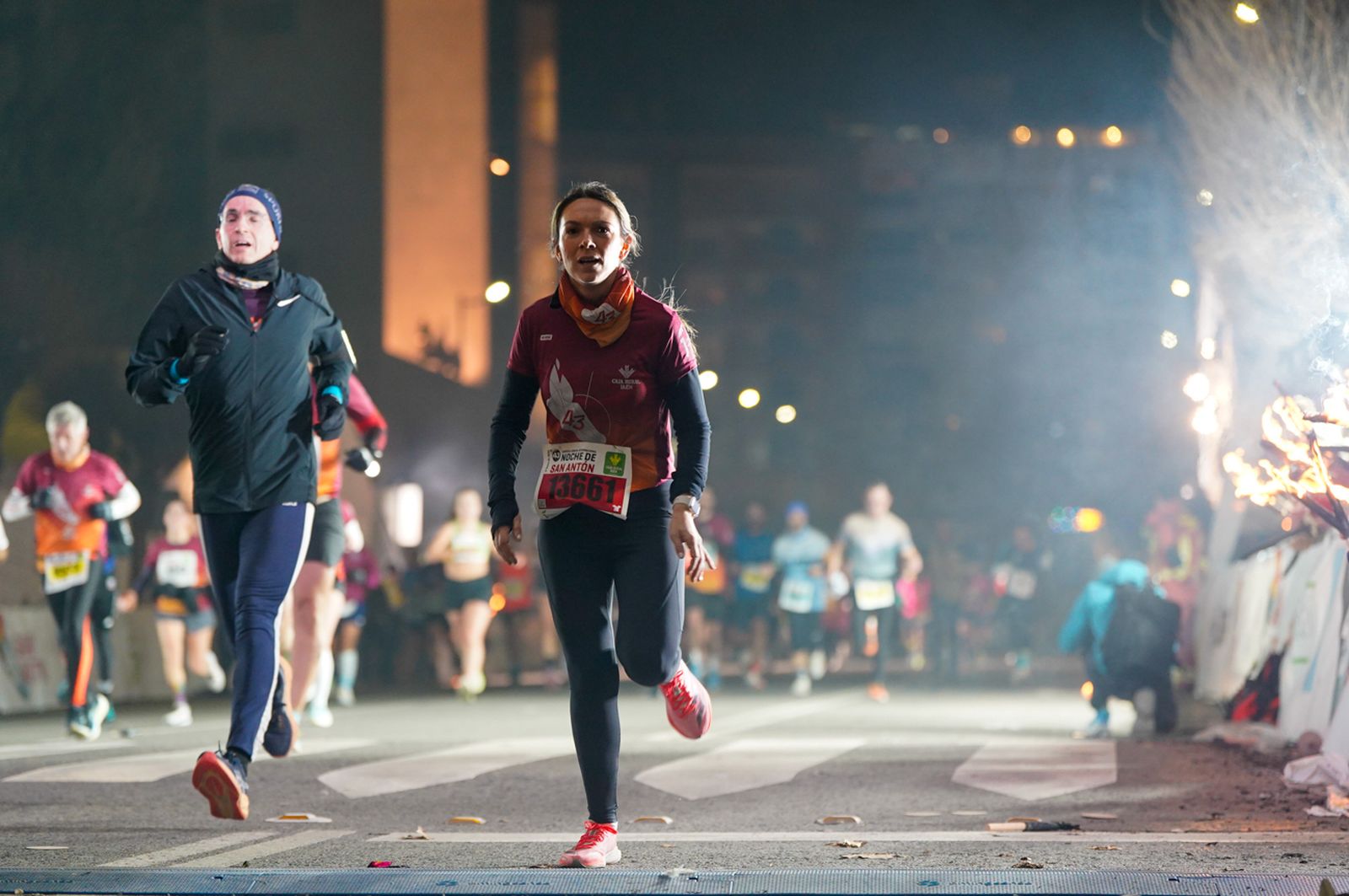 En imágenes: búscate en tu llegada a meta de la Carrera de San Antón 2026 (10)