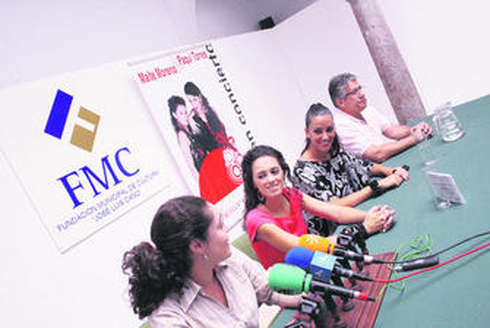 Inmaculada Nieto, Maite Moreno, Paqui Torres y Diego Castañeda en rueda de prensa, ayer.