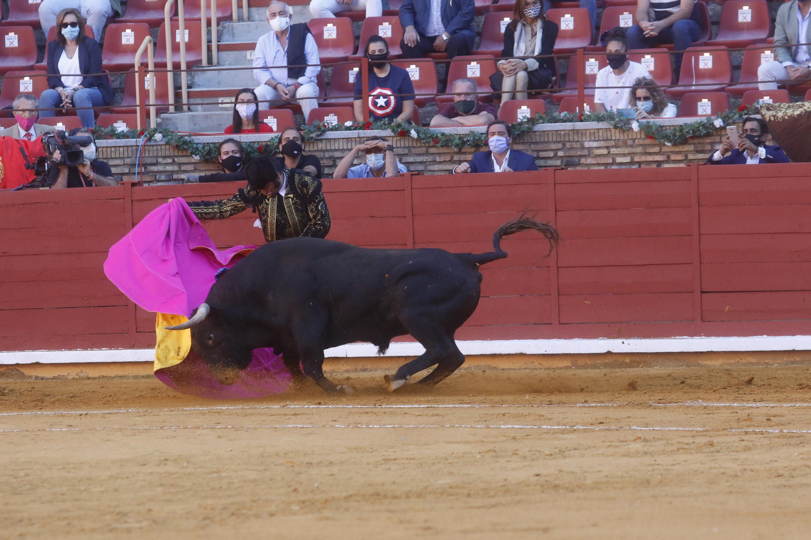 Las fotos del mano a mano de Morante y Juan Ortega en Córdoba