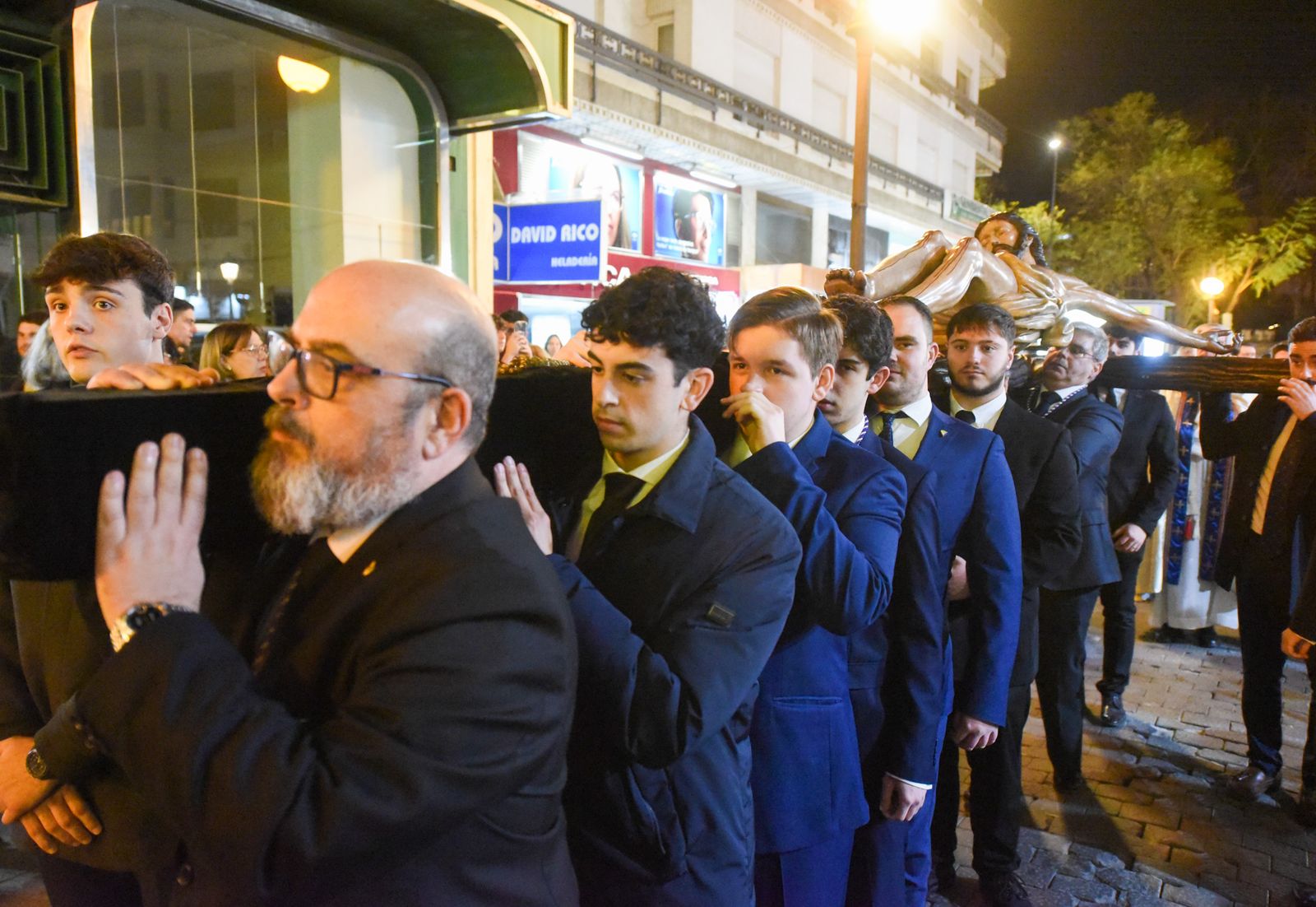 Las fotos del vía crucis de la hermandad de la Buena Muerte