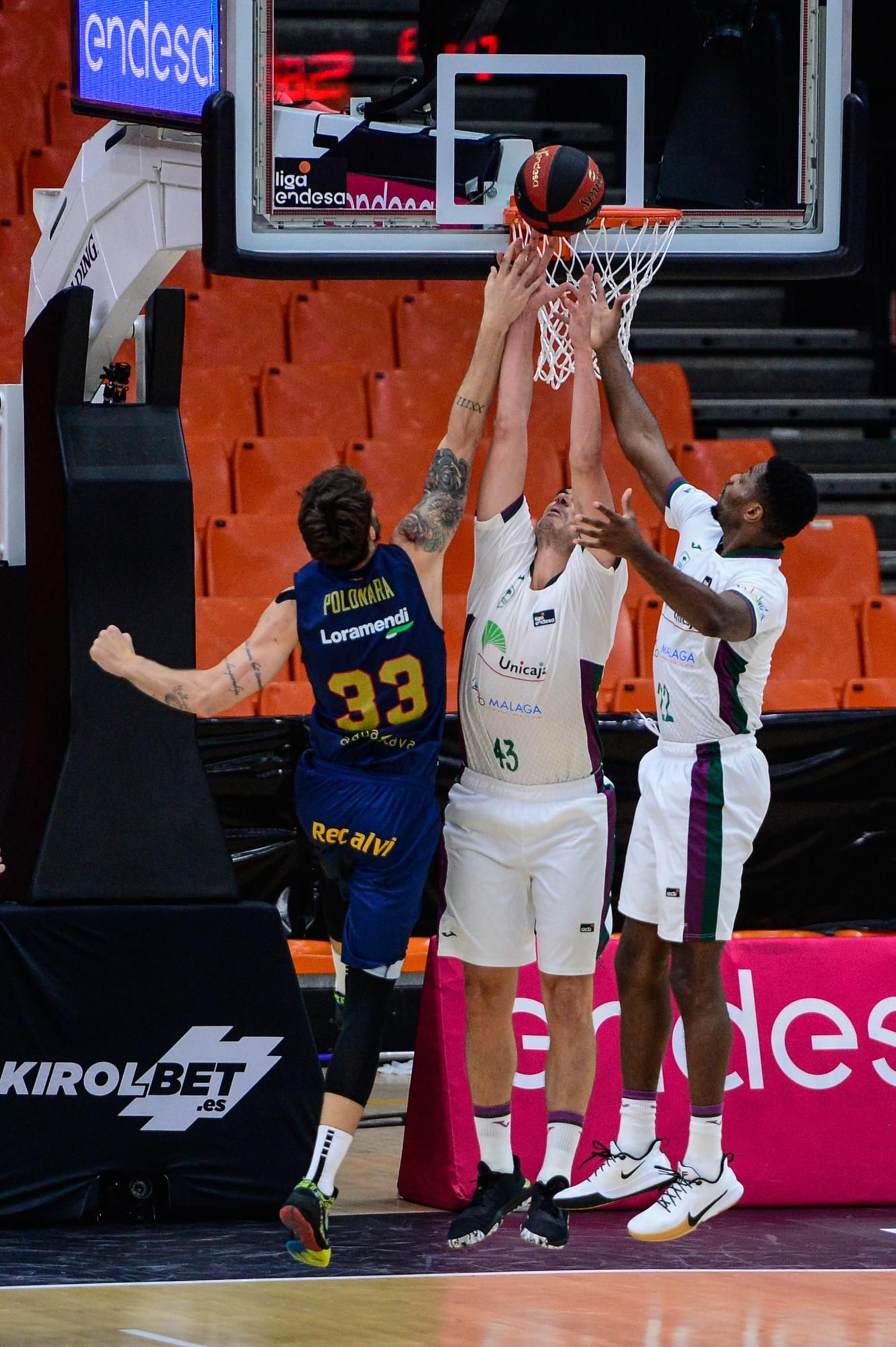 El Baskonia-Unicaja, en fotos
